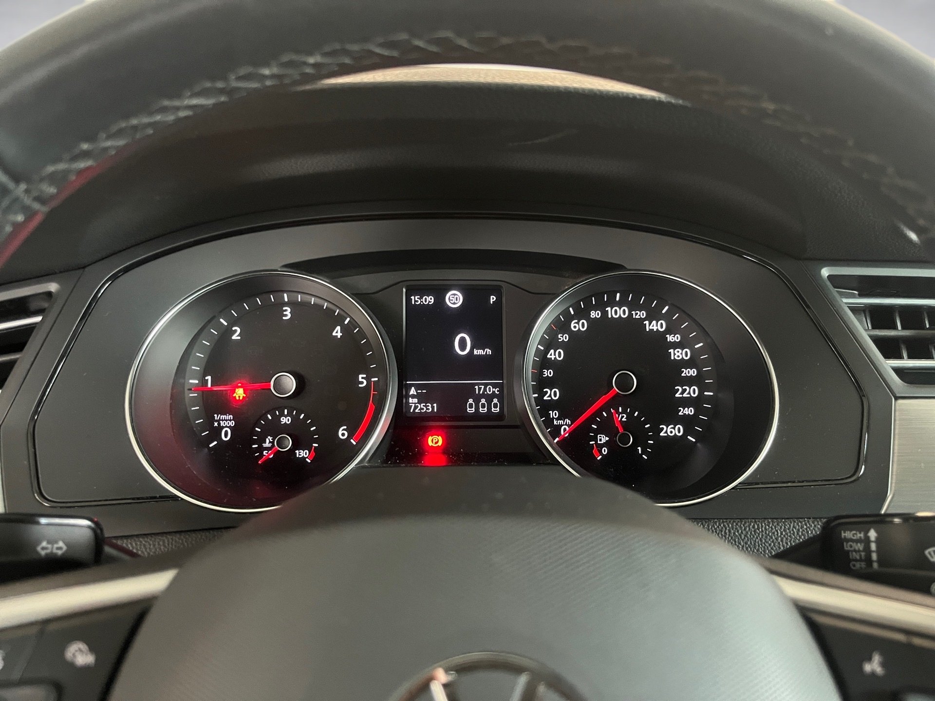 Passat Variant TDI DSG+AHK+NAVI+LED+ACC+RÜCKFAHRKAMERA+SIDE ASSIST+APP CONNECT+KLIMA