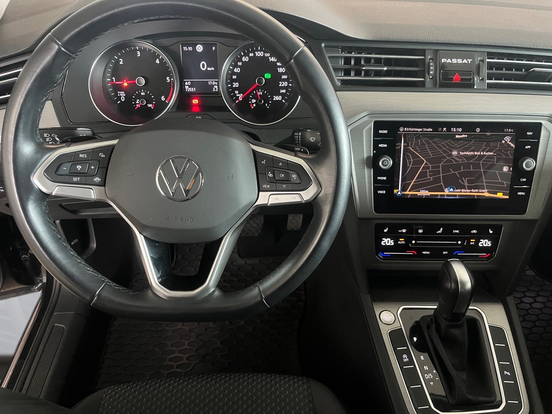 Passat Variant TDI DSG+AHK+NAVI+LED+ACC+RÜCKFAHRKAMERA+SIDE ASSIST+APP CONNECT+KLIMA