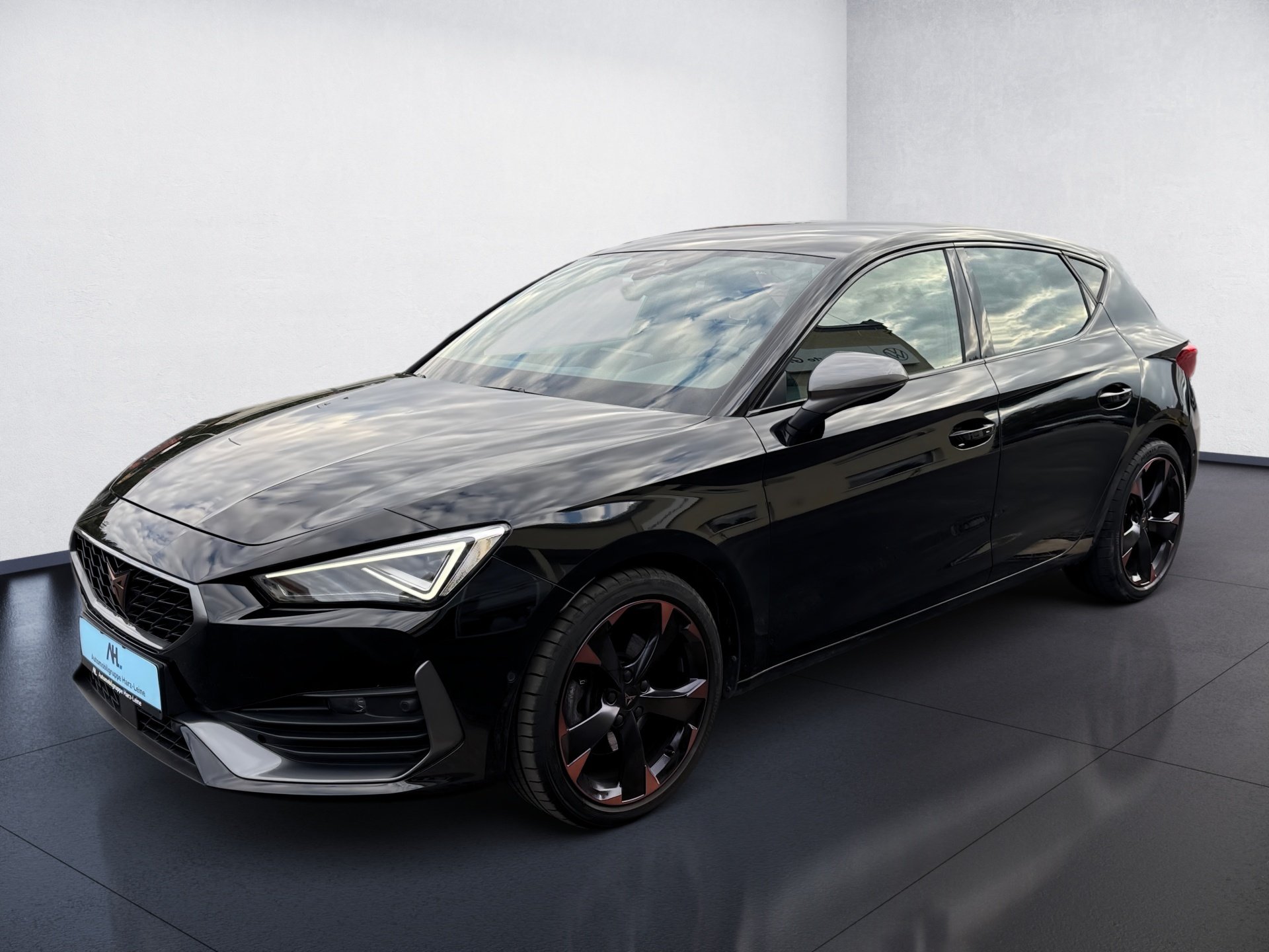 Cupra Leon eTSI+ALU 18+RÜCKFAHRKAMERA+LED+ACC+NAVI+SPRACHSTEUERUNG+PARKLENKASSISTEN
