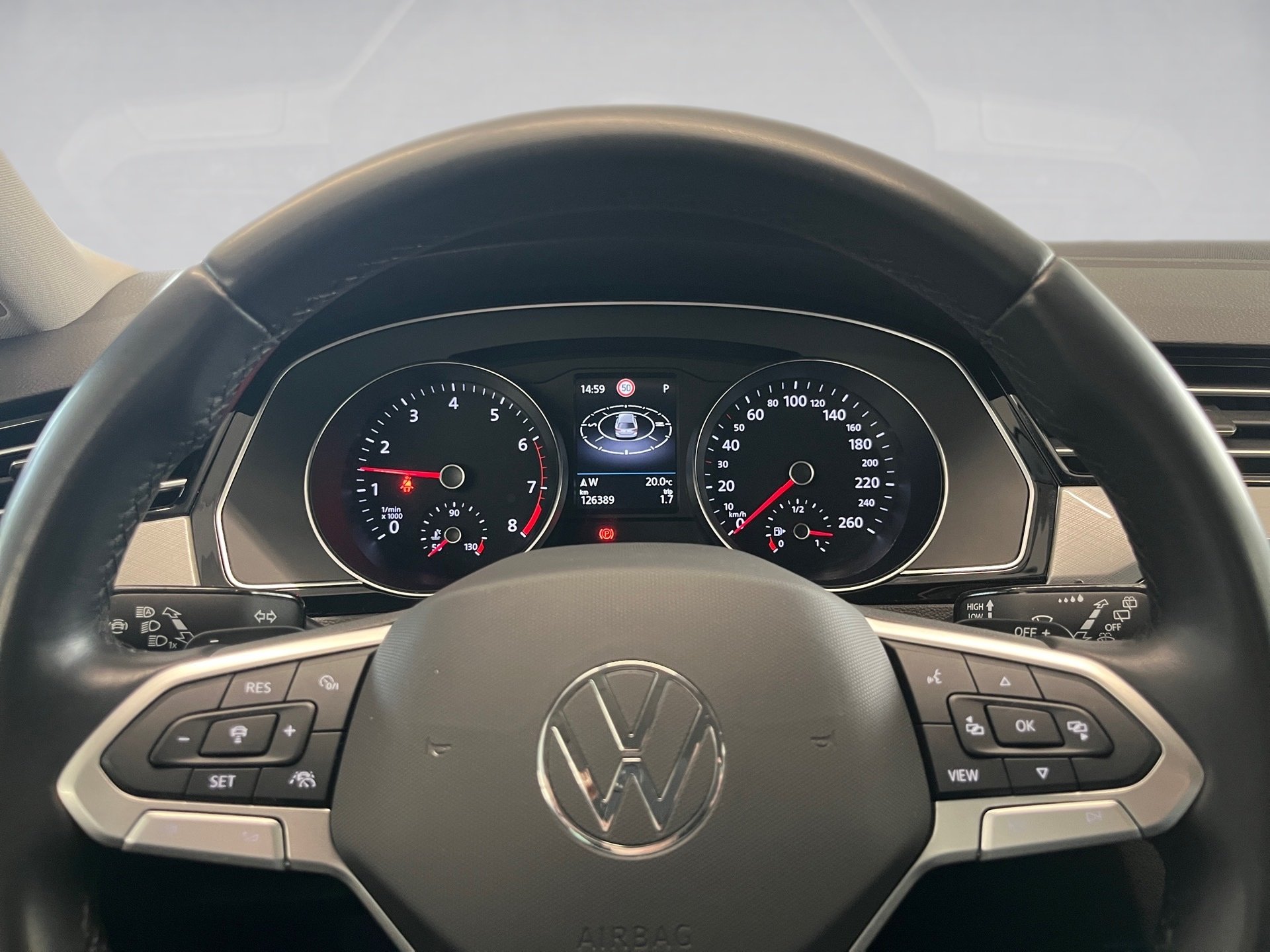 Passat Variant BUSINESS TDI DSG+ALU 16+TRAVEL ASSIST+NAVI+LED+RÜCKFAHRKAMERA+APP CONNEC