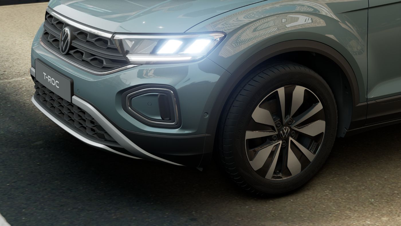 T-Roc GOAL TSI+ALU 17+NAVI+LED+TRAVEL ASSIST+PARK ASSIST+APP CONNECT+SIDE ASSI