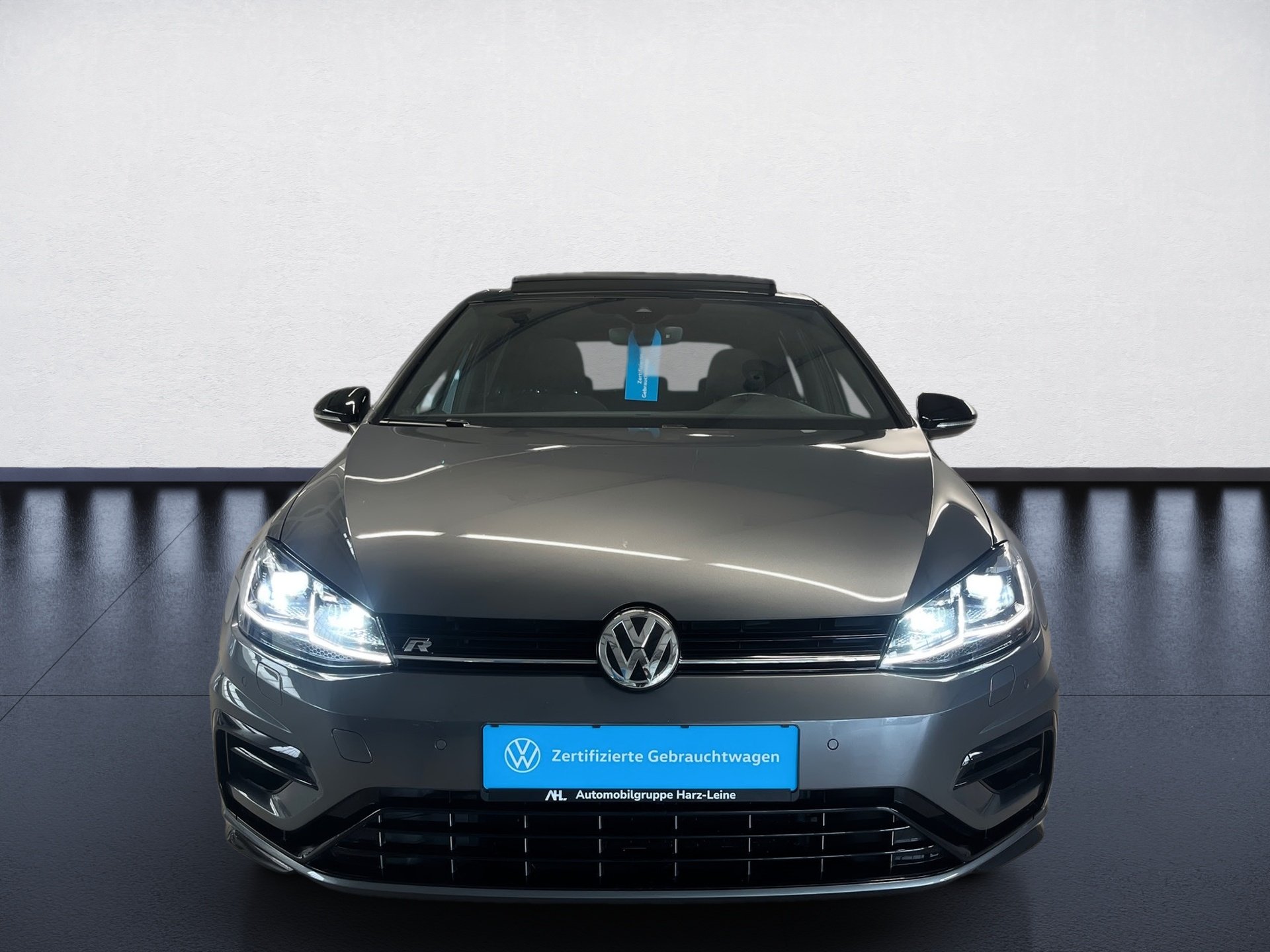 Golf VII R 4MOTION DSG+ALU 19+PANO+DYNAUDIO+RÜCKFAHRKAMERA+NAVI+LED+KEYLESS+ACC