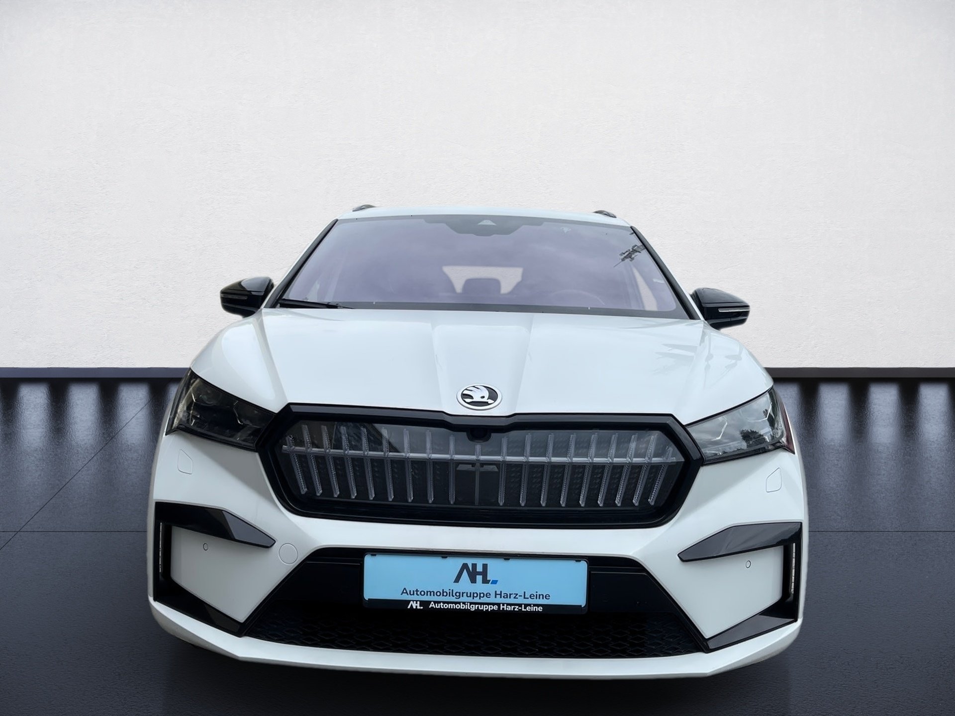 Enyaq SPORTLINE+ALU 21+HUD+LED-MATRIX+NAVI+KEYLESS+WÄRMEPUMPE+SMART LINK
