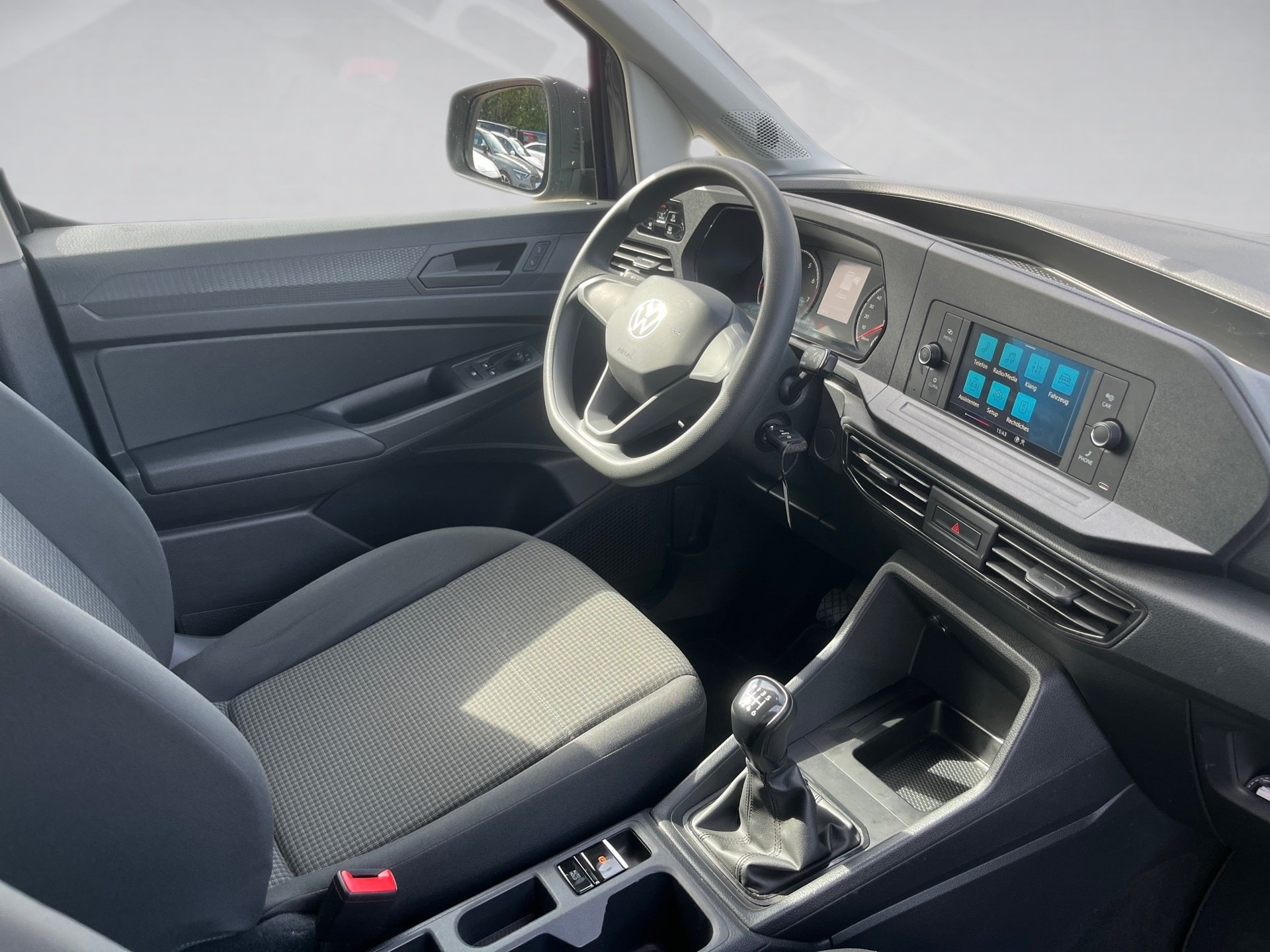 Caddy CARGO TSI AHK+DAB+USB AHK