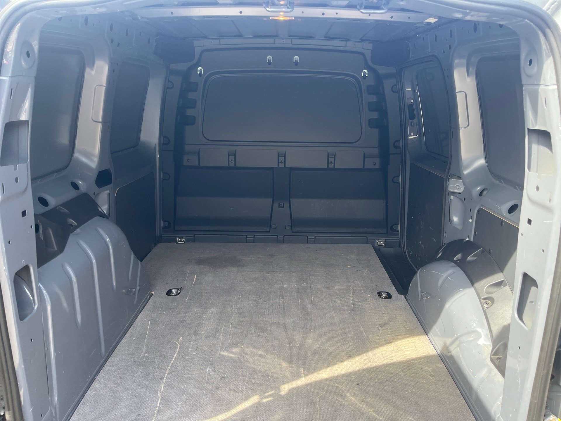 Caddy CARGO TSI AHK+DAB+USB AHK