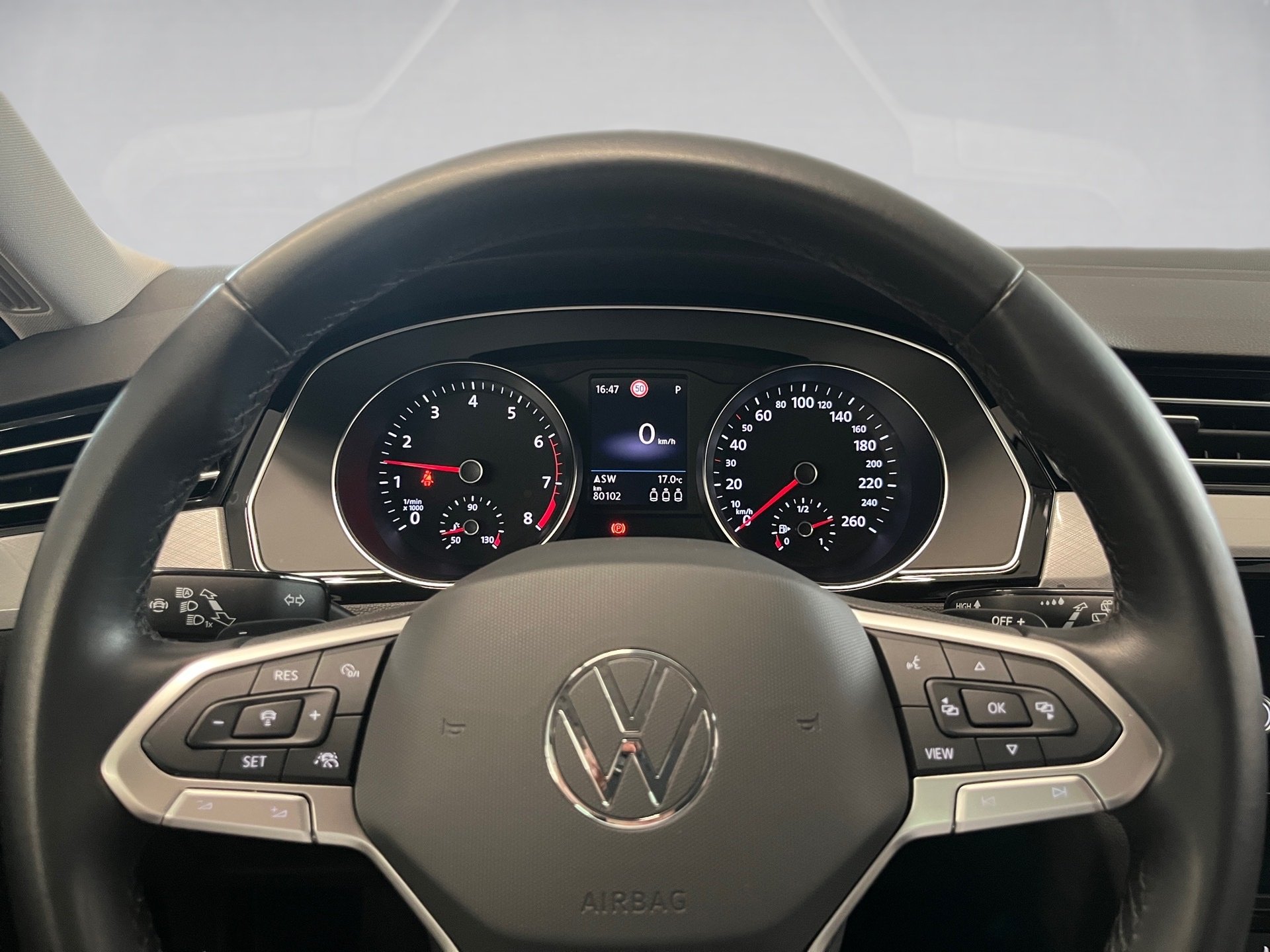 Passat Variant BUSINESS TSI DSG+ALU 16+TRAVEL ASSIST+LED+APP CONNECT+RÜCKFAHRKAMERA