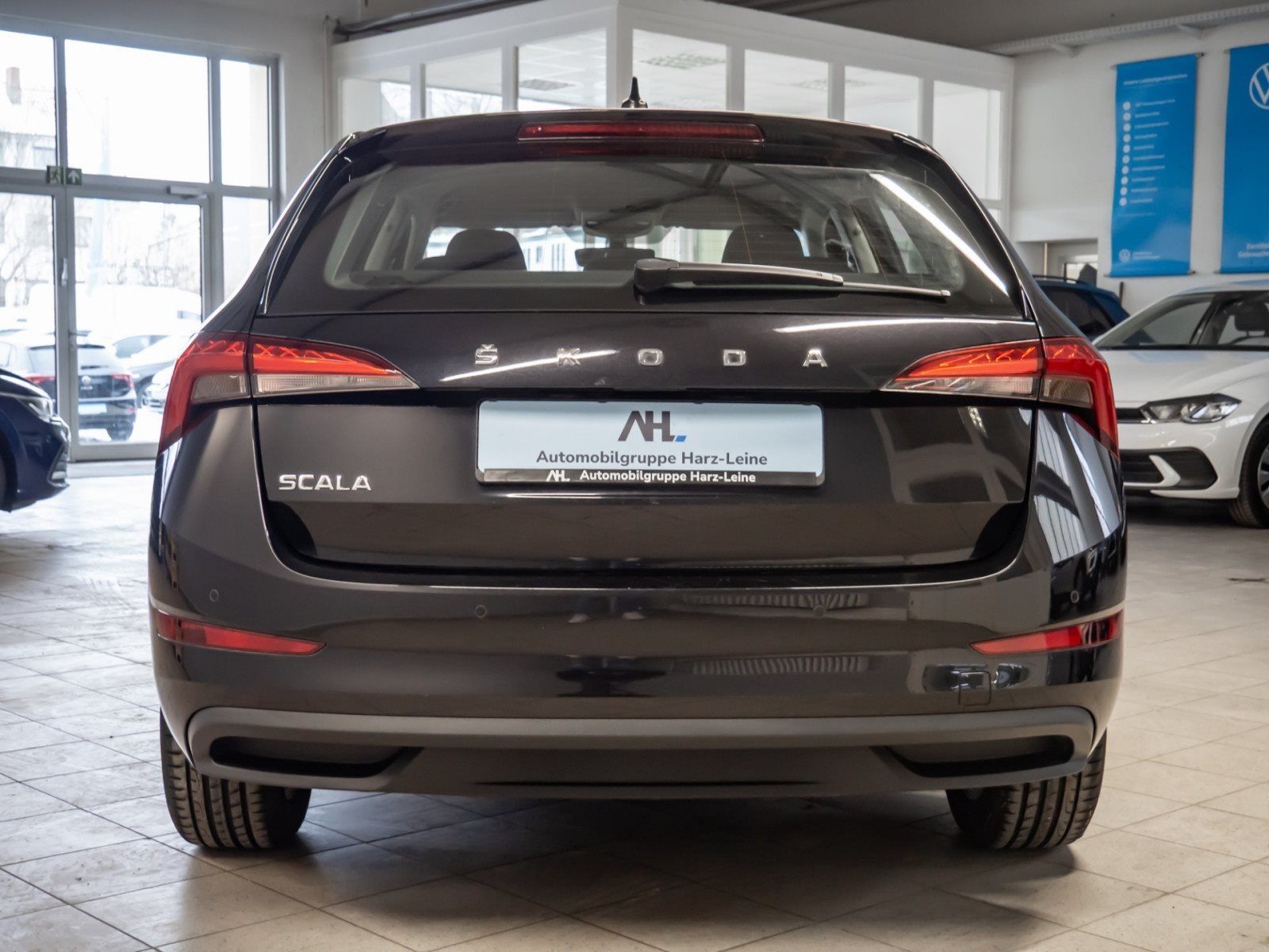 Scala AMBITION TSI+ALU 16+SITZHEIZUNG+LED+KLIMA+MIRROR LINK+FRONT ASSIST+RADIO