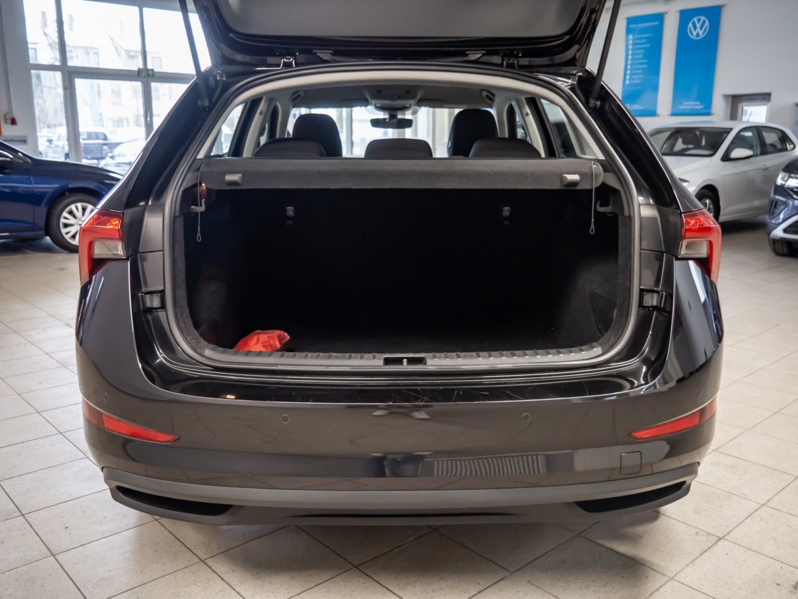 Scala AMBITION TSI+ALU 16+SITZHEIZUNG+LED+KLIMA+MIRROR LINK+FRONT ASSIST+RADIO