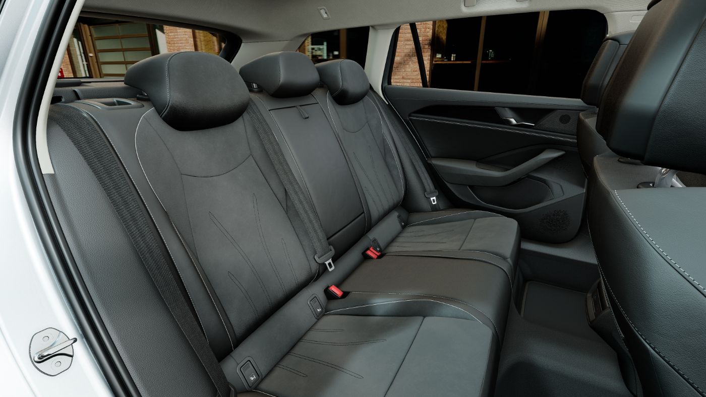 Passat Variant BUSINESS eTSI DSG+AHK+ALU 17+360° KAMERA+TRAVEL ASSIST+NAVI+LED+APP CONN