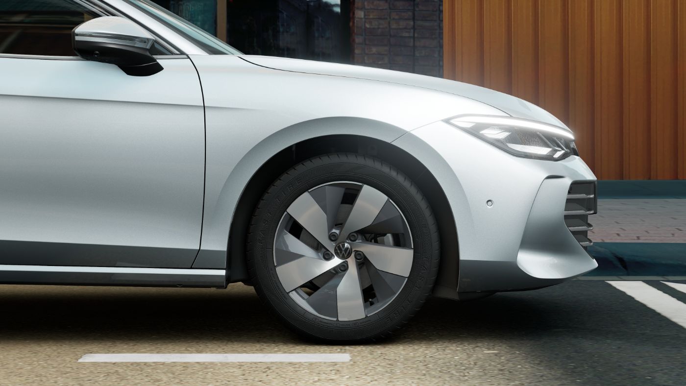 Passat Variant BUSINESS eTSI DSG+AHK+ALU 17+360° KAMERA+TRAVEL ASSIST+NAVI+LED+APP CONN