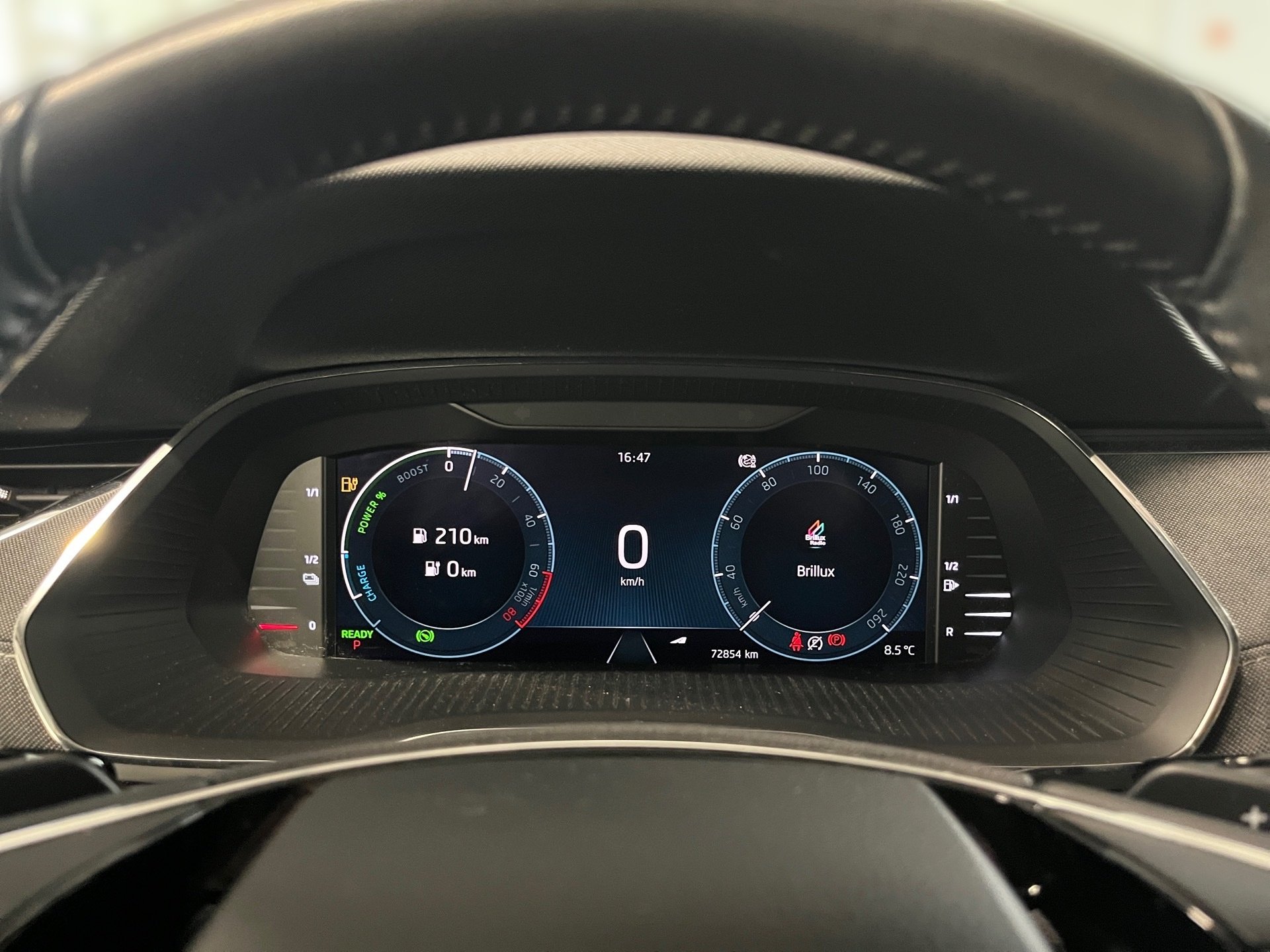 Octavia STYLE iV TSI DSG+ALU 18+RÜCKFAHRKAMERA+ELK SITZE+KEYLESS+LED-MATRIX+SMAR