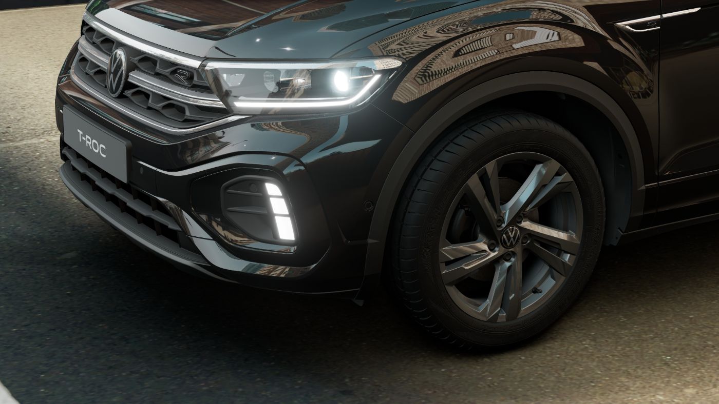 T-Roc R-LINE TSI DSG+AHK+ALU 17+RÜCKFAHRKAMERA+NAVI+LED-PLUS+SPORTFAHRWERK+APP