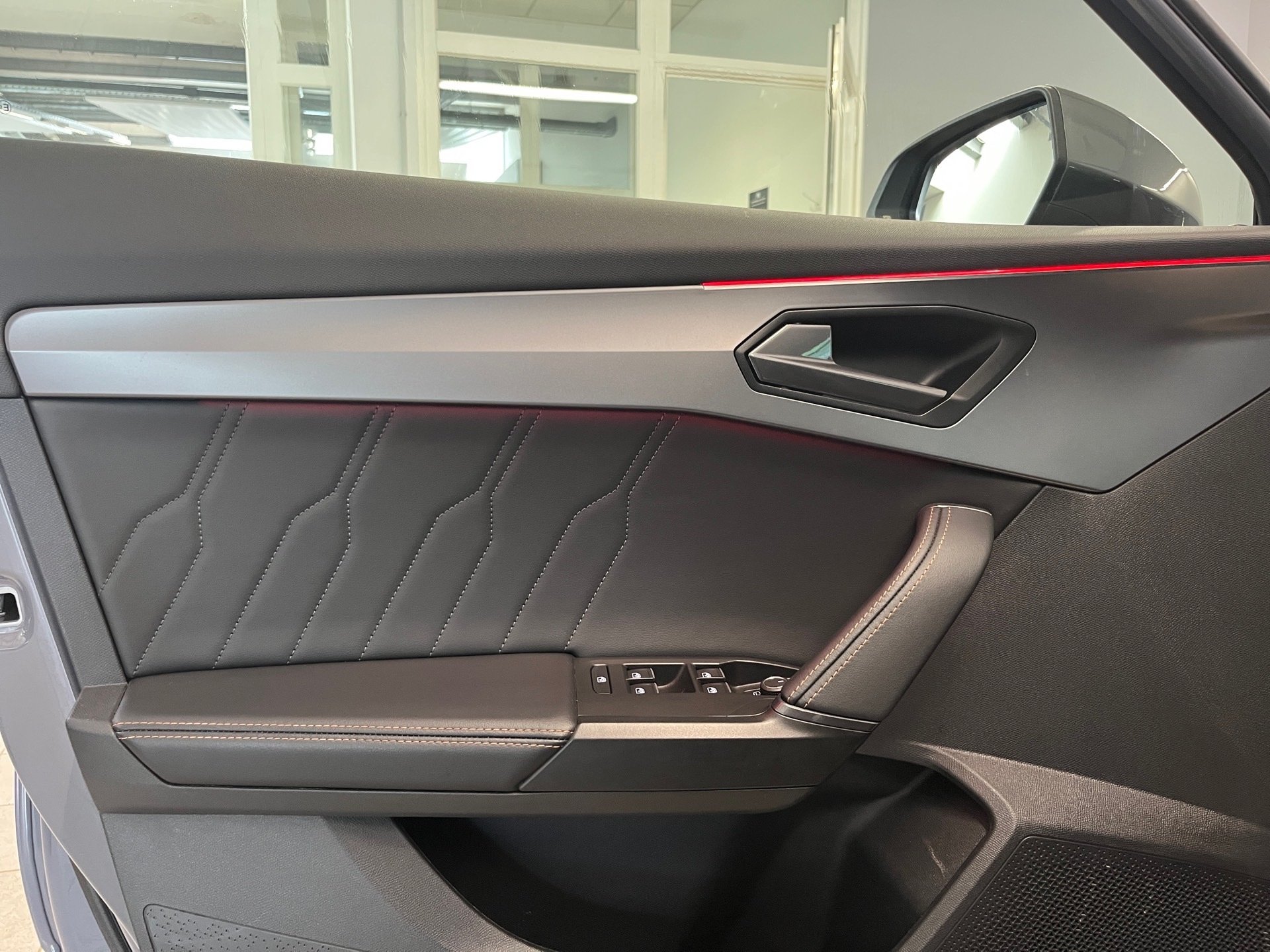 Formentor TSI DSG+ALU 19+AHK+NAVI+LED+RÜCKFAHRKAMERA+FULL LINK+KLIMA+PARK ASSIST