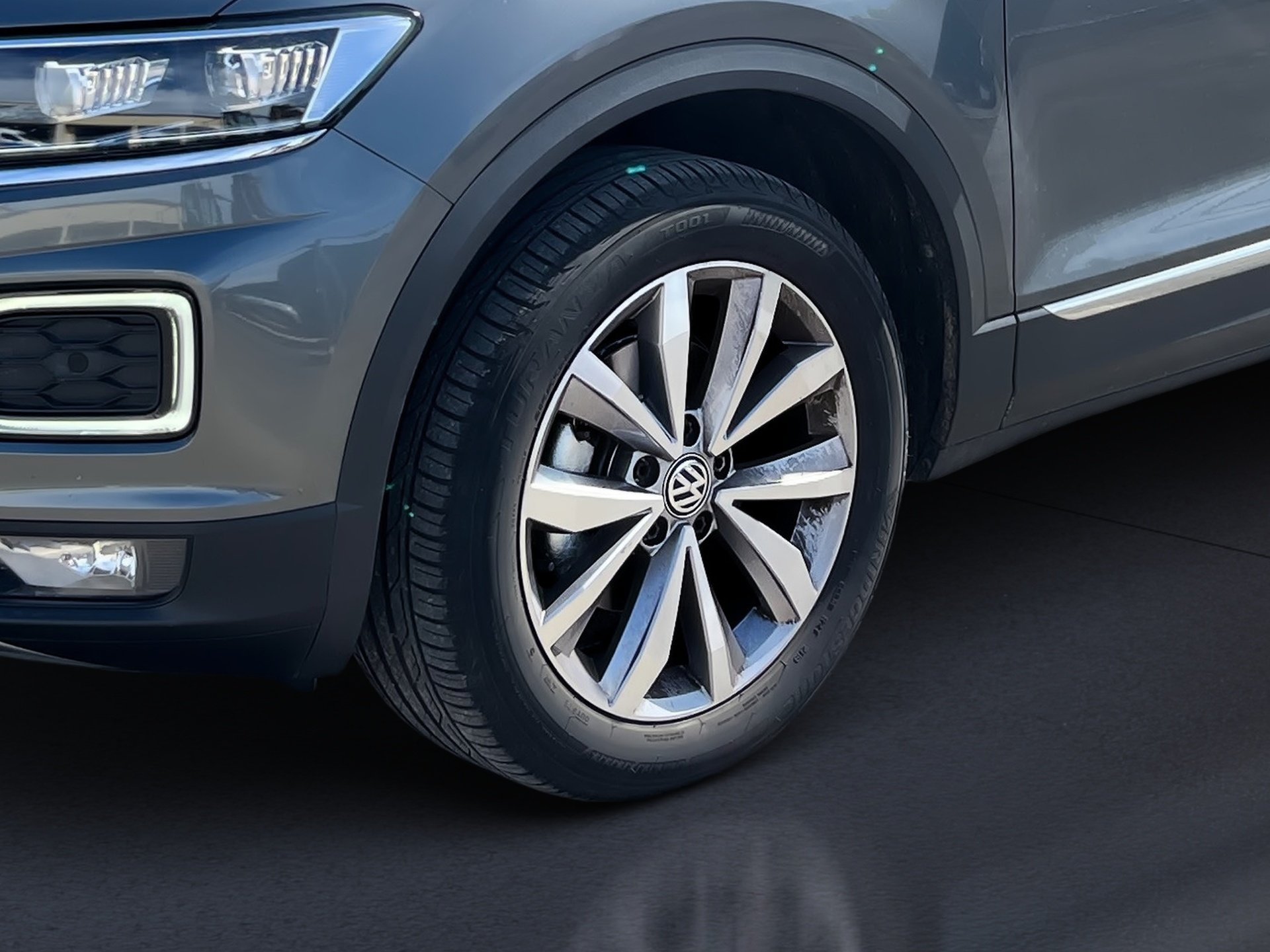 T-Roc Style STYLE TSI+ALU 17+EINPARKHILFE+NAVI+LED+TELEFONSCHNITTSTELLE+KOMFORT