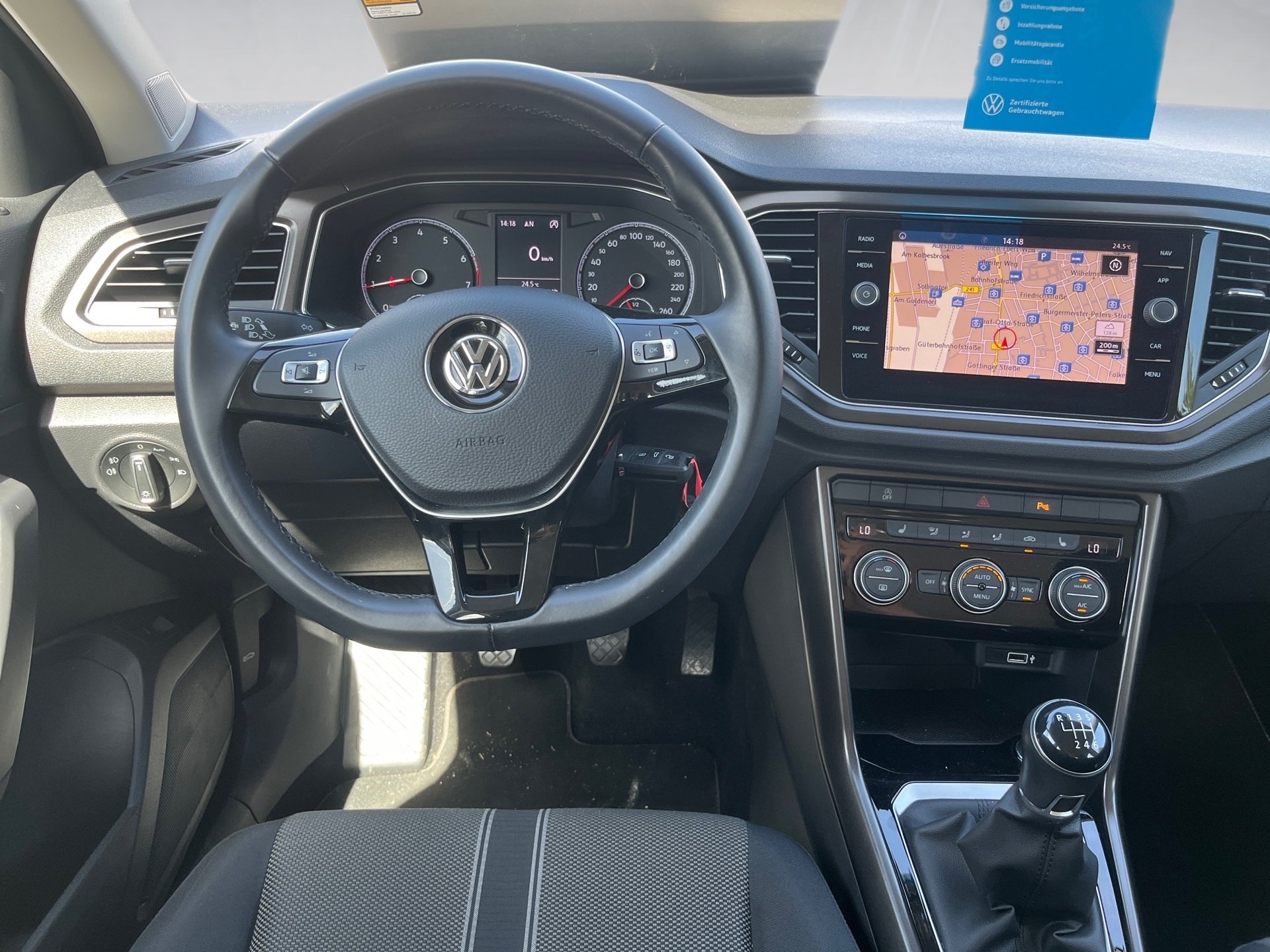 T-Roc Style STYLE TSI+ALU 17+EINPARKHILFE+NAVI+LED+TELEFONSCHNITTSTELLE+KOMFORT