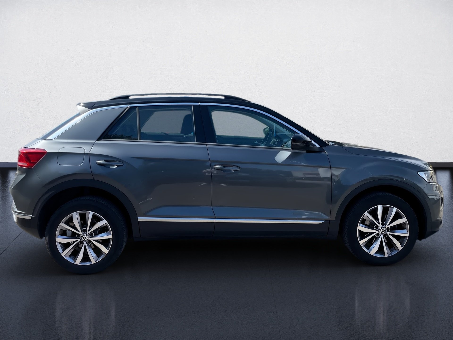 T-Roc Style STYLE TSI+ALU 17+EINPARKHILFE+NAVI+LED+TELEFONSCHNITTSTELLE+KOMFORT