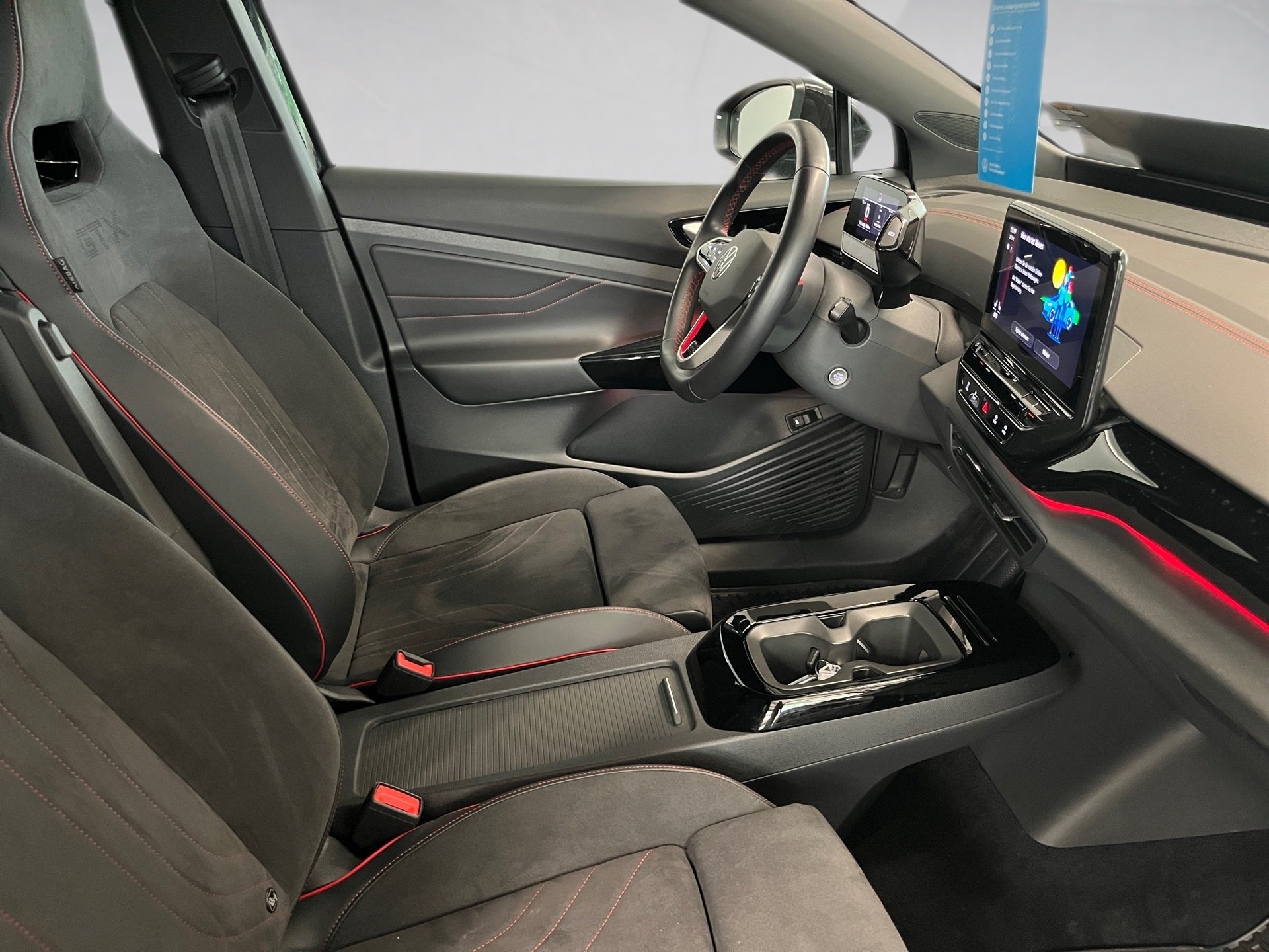 ID.4 GTX 4MOTION+ALU 20+AREA VIEW+ACC+IQ.DRIVE+LED-MATRIX+APP CONNECT+NAVI