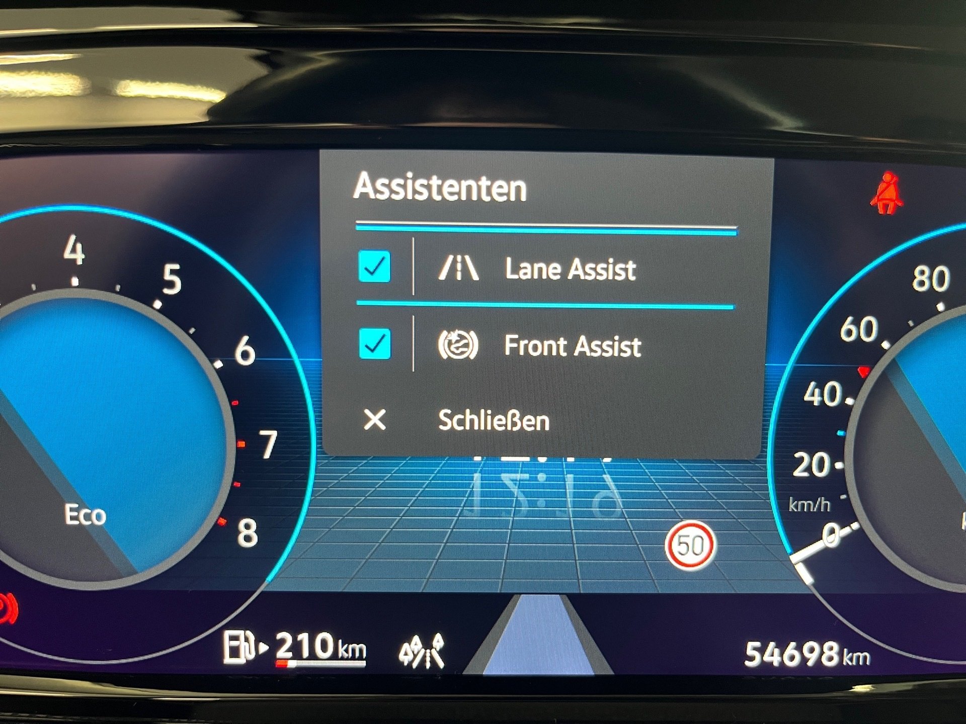 Golf VIII ACTIVE TSI+ALU 16+AHK+RÜCKFAHRKAMERA+NAVI+LED+APP CONNECT+KLIMA+SITZHEIZ