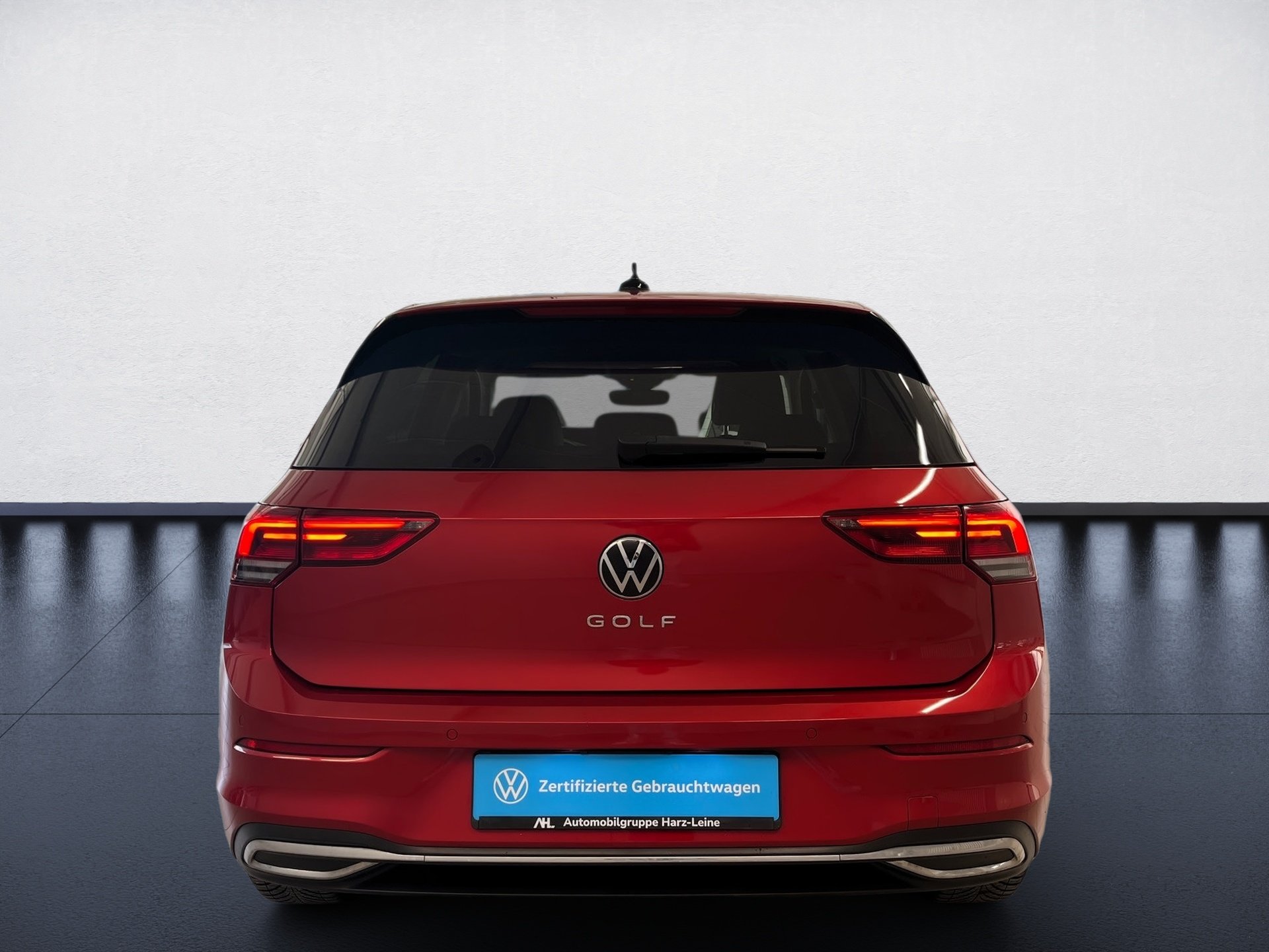 Golf VIII ACTIVE TSI+ALU 16+AHK+RÜCKFAHRKAMERA+NAVI+LED+APP CONNECT+KLIMA+SITZHEIZ