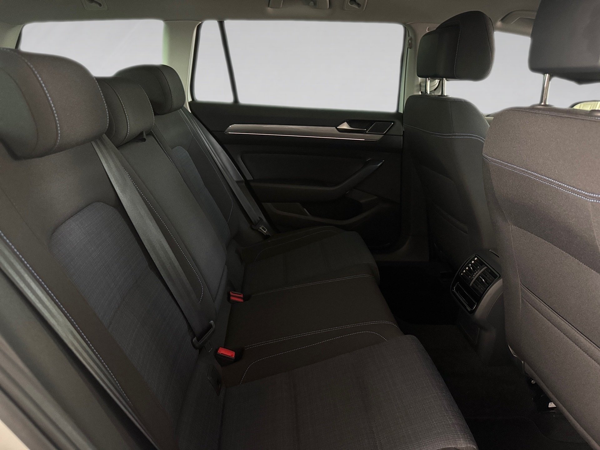 Passat Variant GTE eHybrid DSG+ALU 18+RÜCKFAHRKAMERA+TRAVEL ASSIST+ACC+LED+APP CONNECT