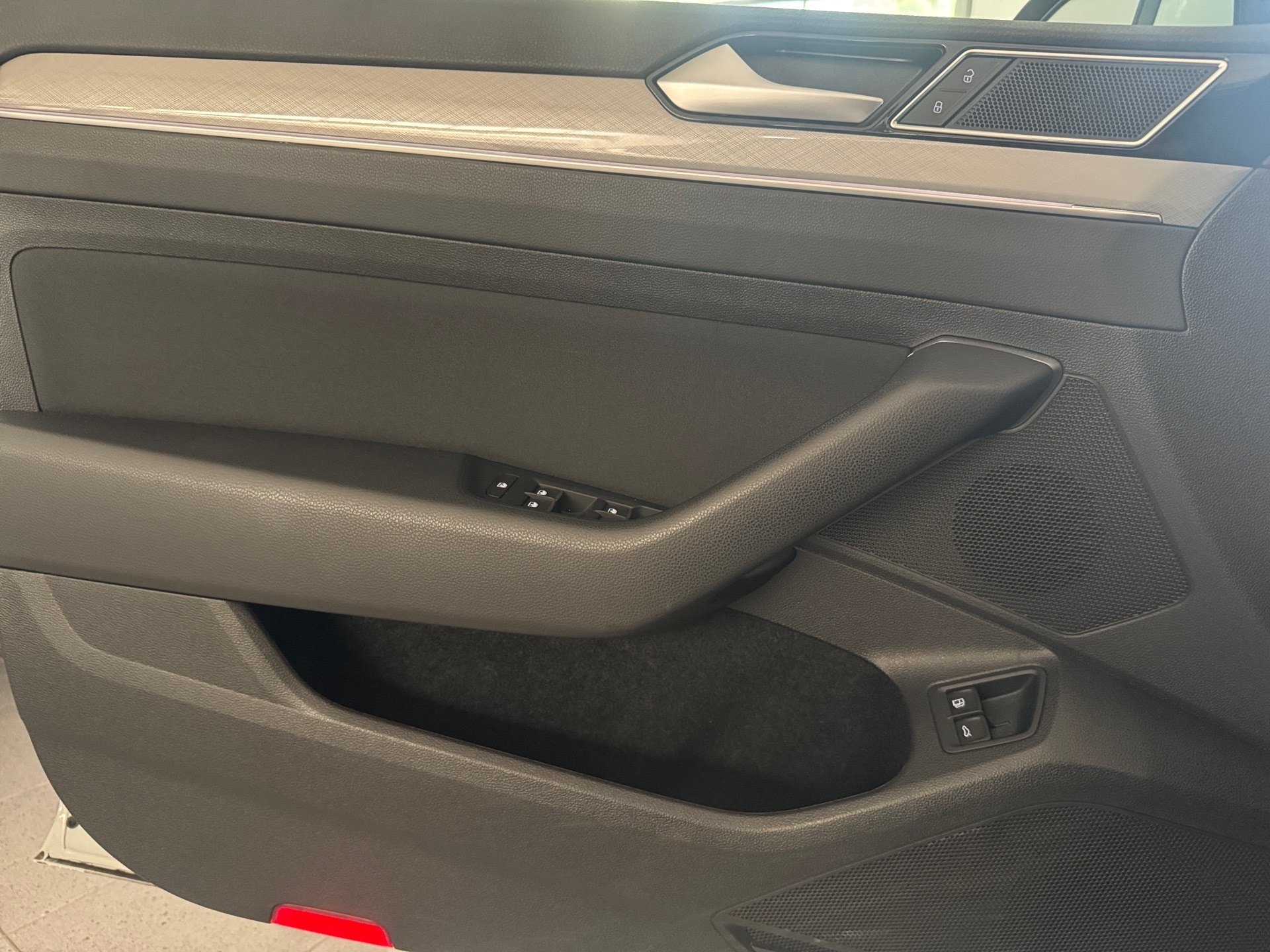 Passat Variant GTE eHybrid DSG+ALU 18+RÜCKFAHRKAMERA+TRAVEL ASSIST+ACC+LED+APP CONNECT