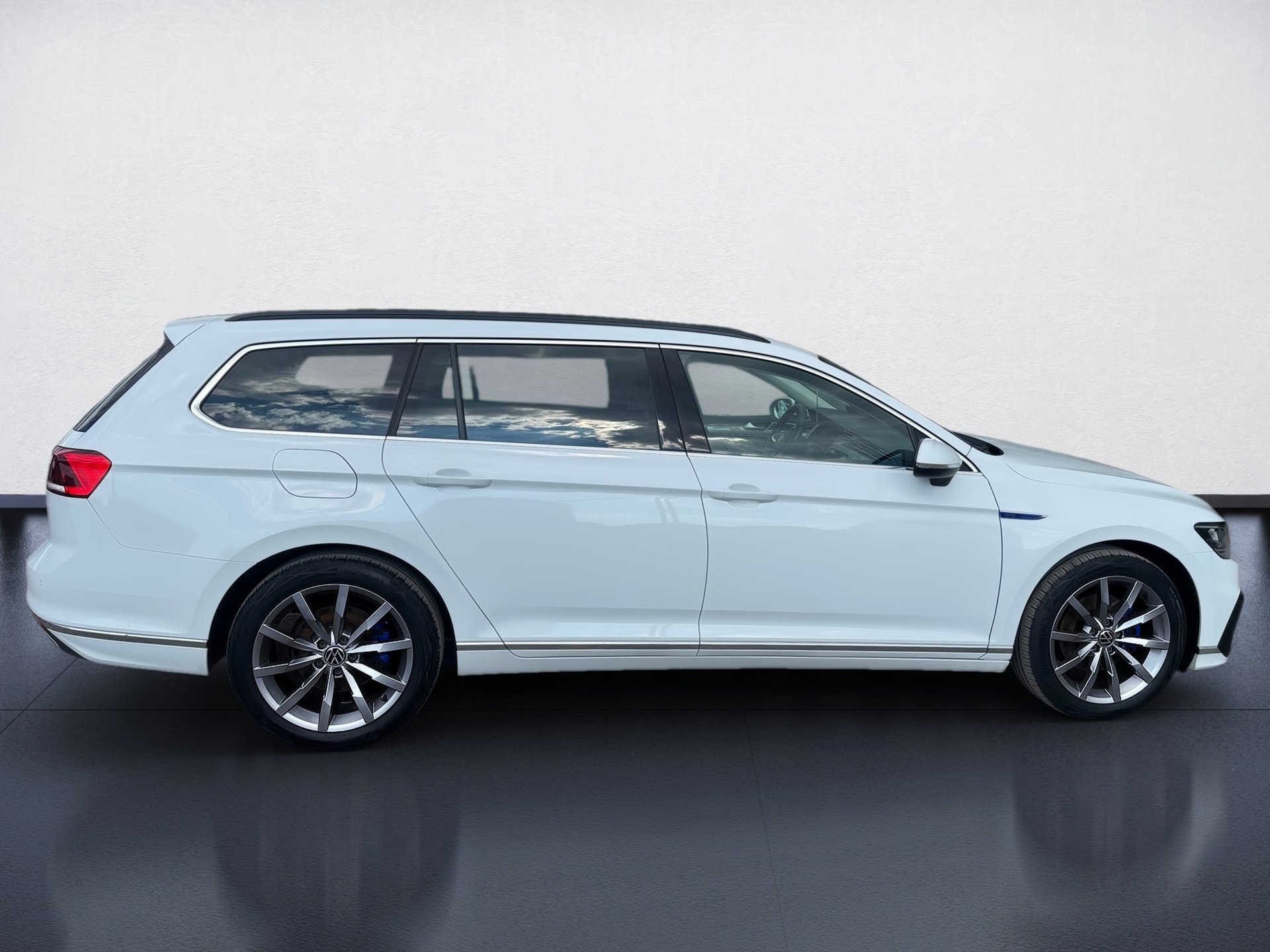Passat Variant GTE eHybrid DSG+ALU 18+RÜCKFAHRKAMERA+TRAVEL ASSIST+ACC+LED+APP CONNECT