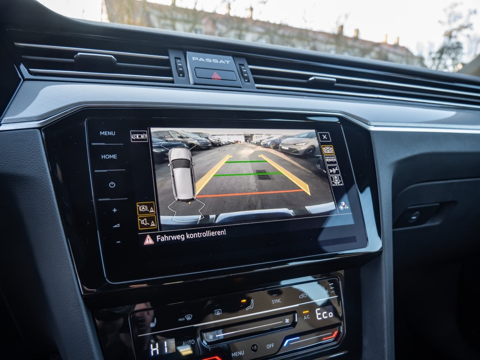 Passat Variant GTE DSG+ALU 18+DCC+TRAVEL ASSIST+RÜCKFAHRKAMERA+APP CONNECT+KLIMA