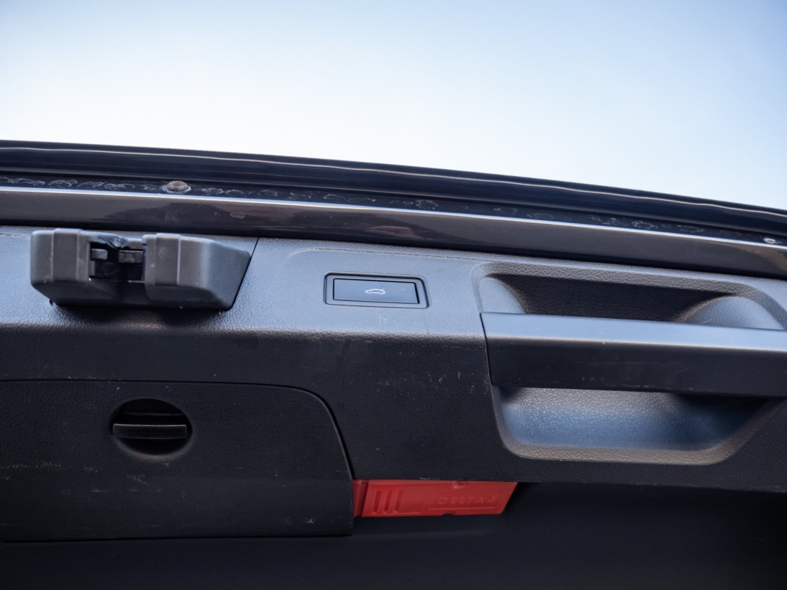 Passat Variant GTE DSG+ALU 18+DCC+TRAVEL ASSIST+RÜCKFAHRKAMERA+APP CONNECT+KLIMA