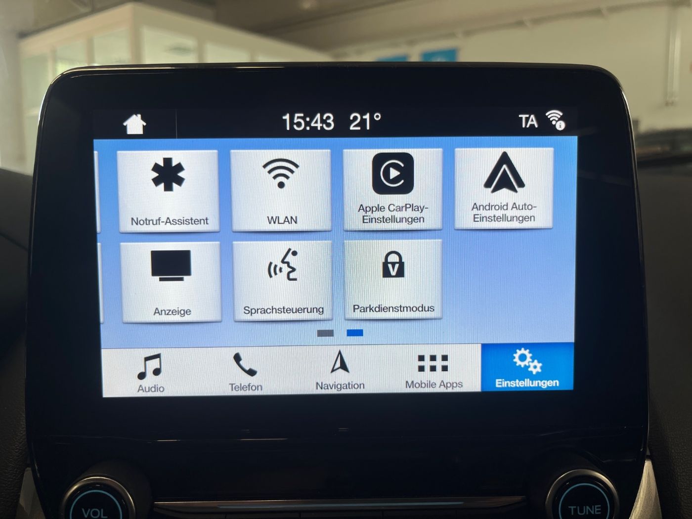 EcoSport COOL&CONNECT+ALU 16+TEMPOMAT+KLIMA+EINPARKHILFE+USB+NAVI+NOTBREMSASSISTE