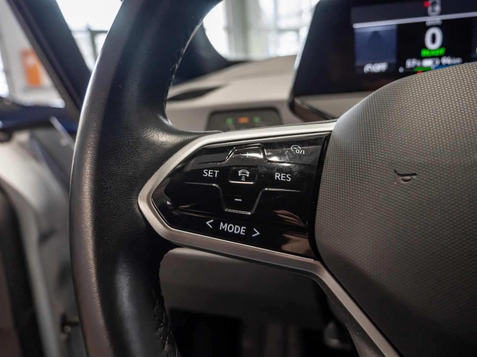 ID.3 PURE PERFORMANCE+ACC+LED+NAVI PRO+KLIMA+EINPARKHILFE+APP CONNECT+SITZHEIZU