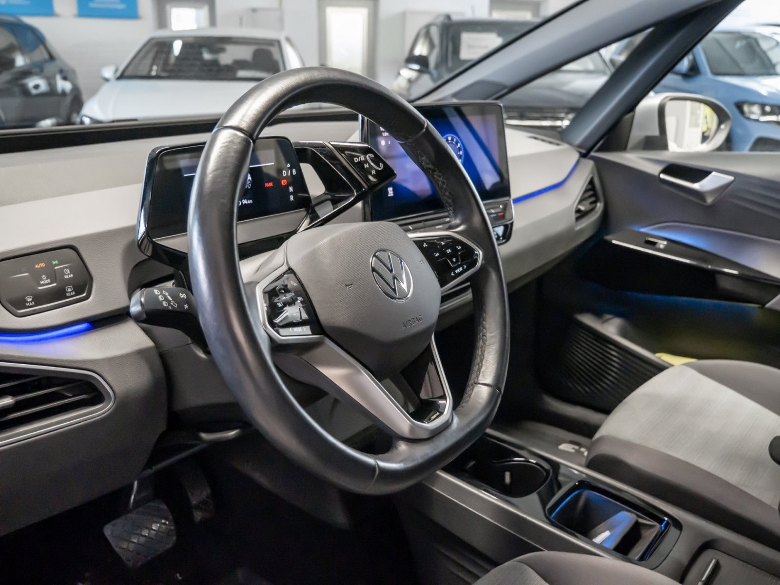 ID.3 PURE PERFORMANCE+ACC+LED+NAVI PRO+KLIMA+EINPARKHILFE+APP CONNECT+SITZHEIZU