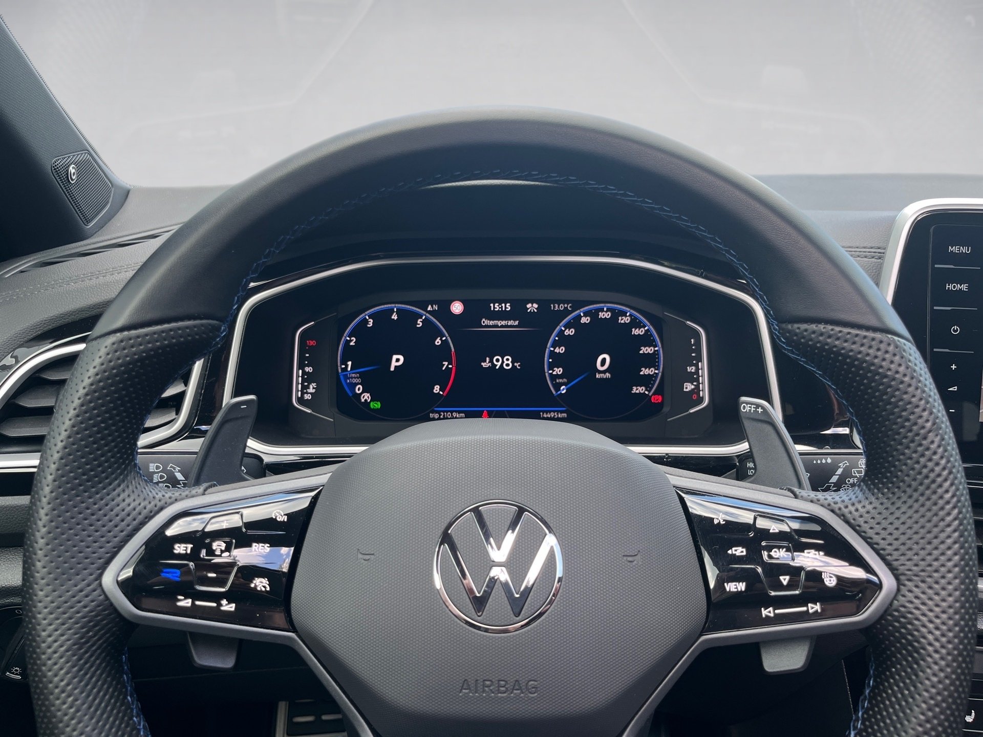 T-Roc R TSI DSG 4MOTION+ALU 19+DCC+AKRAPOVIC+LED-MATRIX+NAVI PRO+BEATS AUDIO