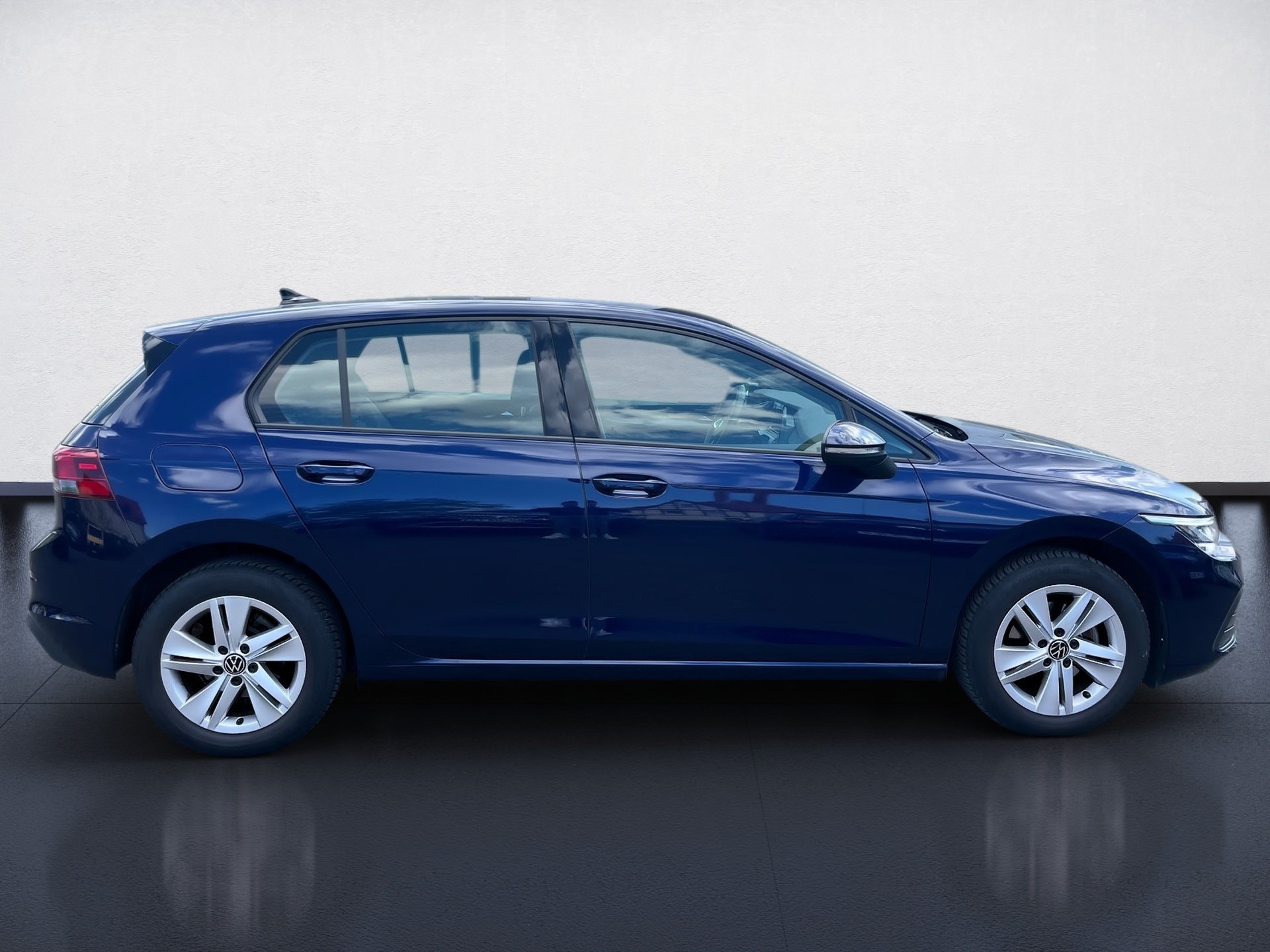 Golf LIFE TSI+ALU 16+TRAVEL ASSIST+LED+NAVI+KLIMA+BUSINESS-PAKET+APP CONNECT