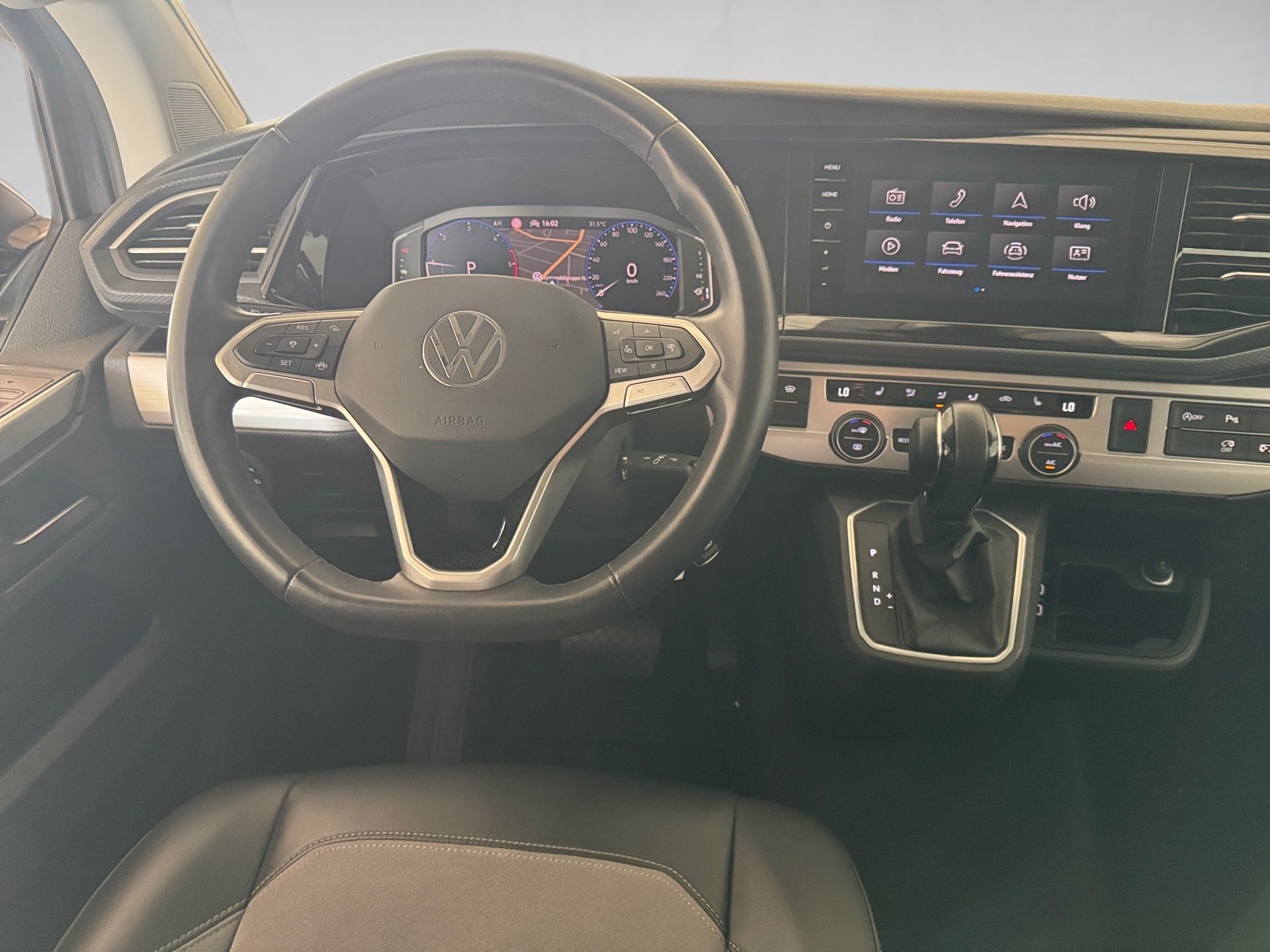 T6.1 California Beach EDITION TDI DSG+ALU 17+AHK+STANDHEIZUNG+ACC+LED+NAVI PRO+RÜCKFAHRKAMERA