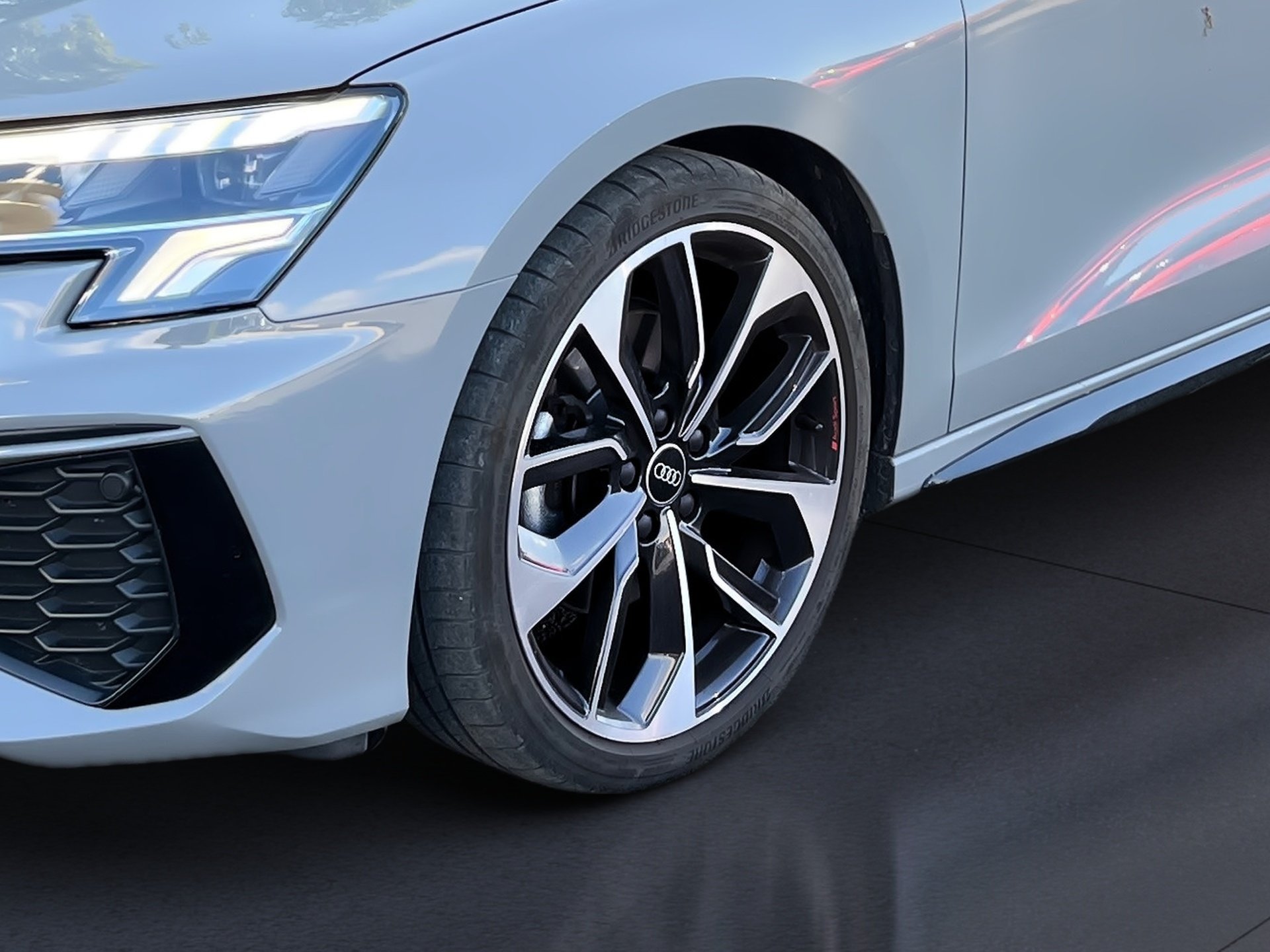 A3 Sportback S LINE TFSI DSG+ALU 19+PANO+EINPARKHILFE+LED+SPEED LIMITER+DAB