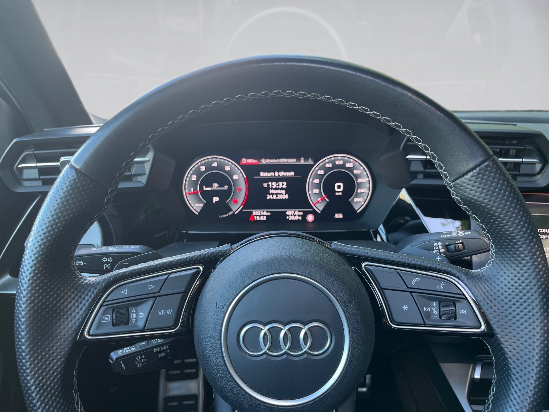 A3 Sportback S LINE TFSI DSG+ALU 19+PANO+EINPARKHILFE+LED+SPEED LIMITER+DAB