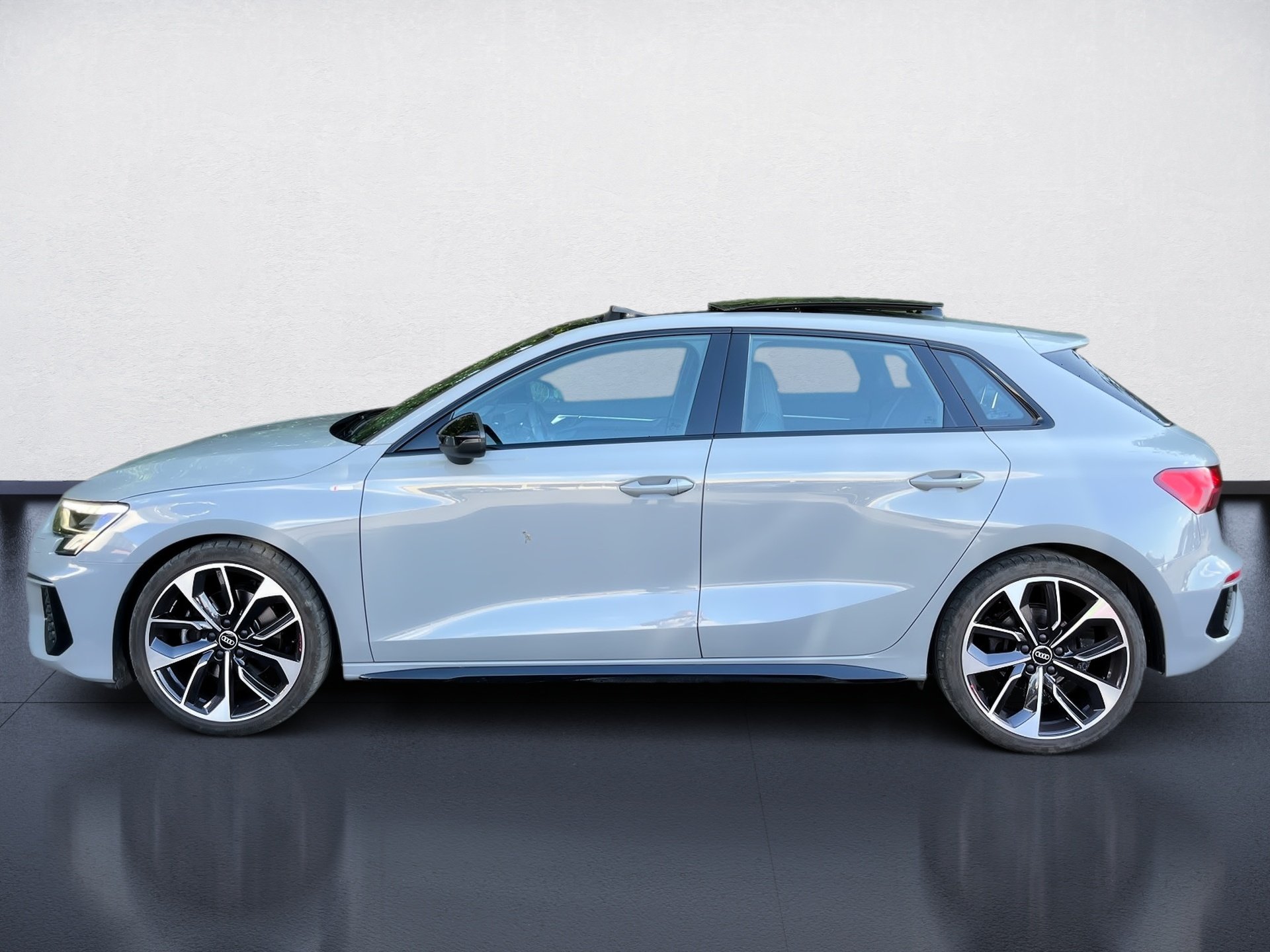 A3 Sportback S LINE TFSI DSG+ALU 19+PANO+EINPARKHILFE+LED+SPEED LIMITER+DAB
