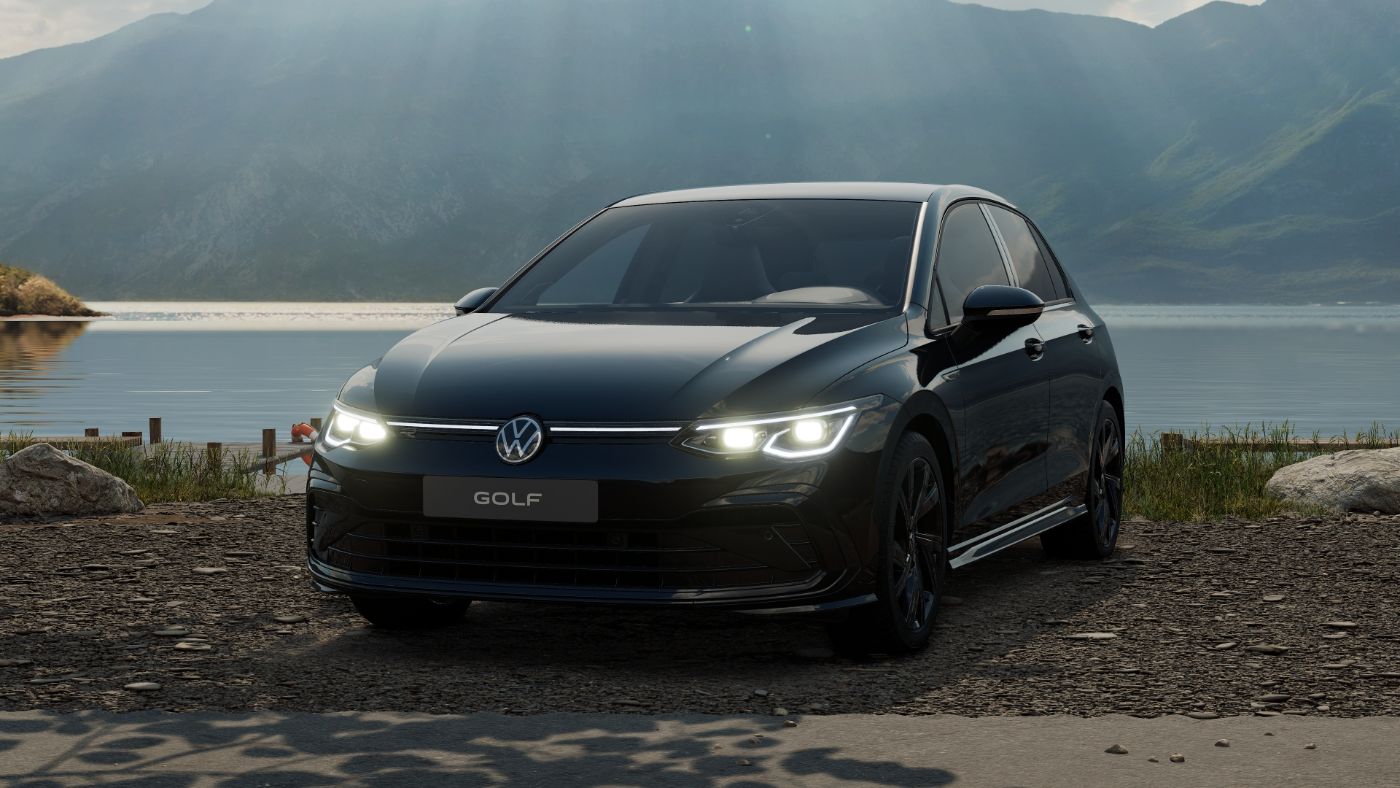Golf VIII R-LINE eTSI DSG+ALU 18+REAR VIEW+APP CONNECT+IQ.LIGHT+TRAVEL ASSIST+ACC