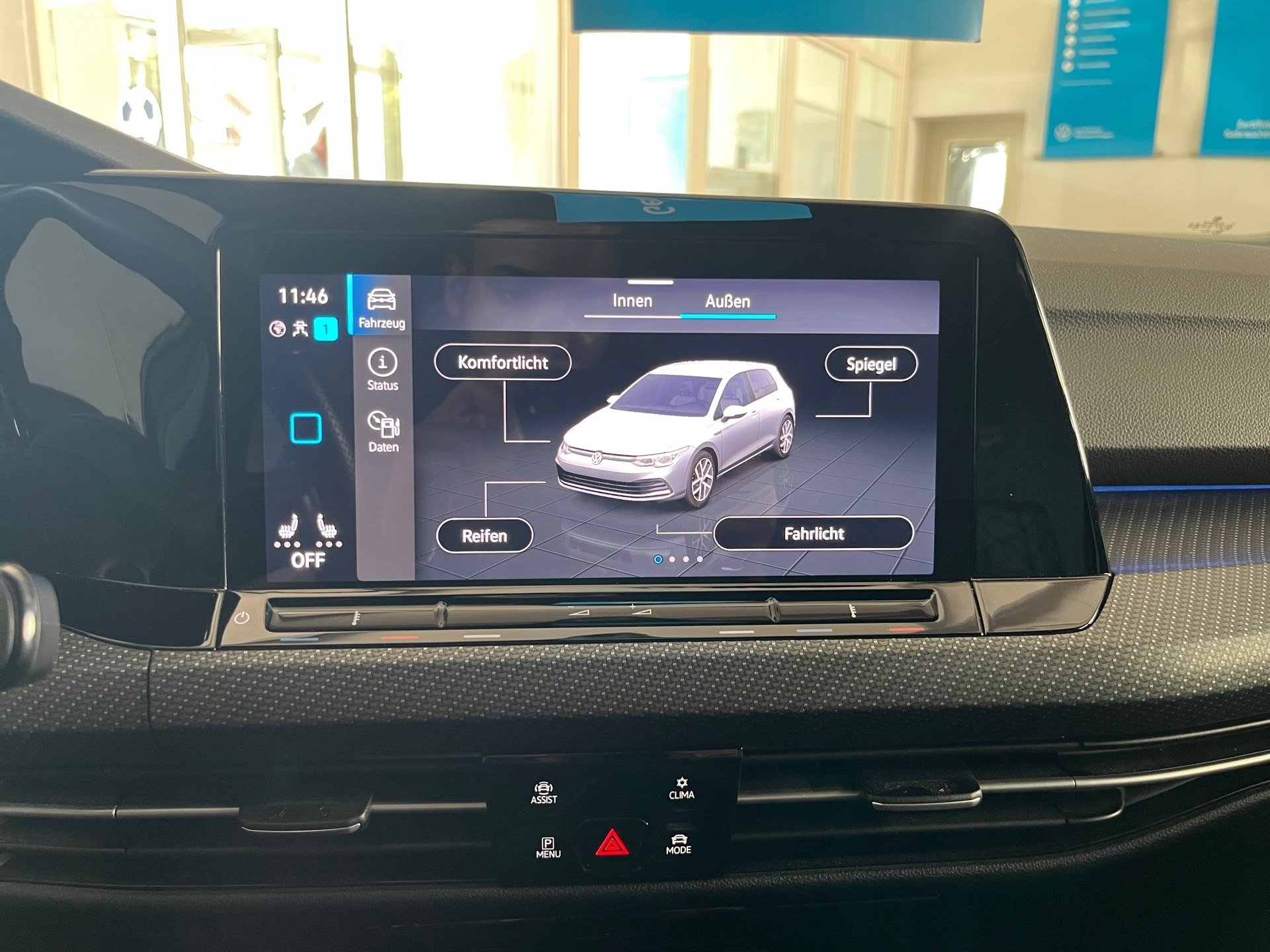 Golf VIII R-LINE eTSI DSG+ALU 18+REAR VIEW+APP CONNECT+IQ.LIGHT+TRAVEL ASSIST+ACC