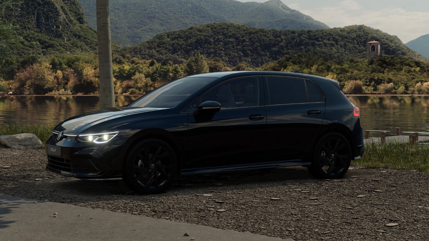 Golf VIII R-LINE eTSI DSG+ALU 18+REAR VIEW+APP CONNECT+IQ.LIGHT+TRAVEL ASSIST+ACC