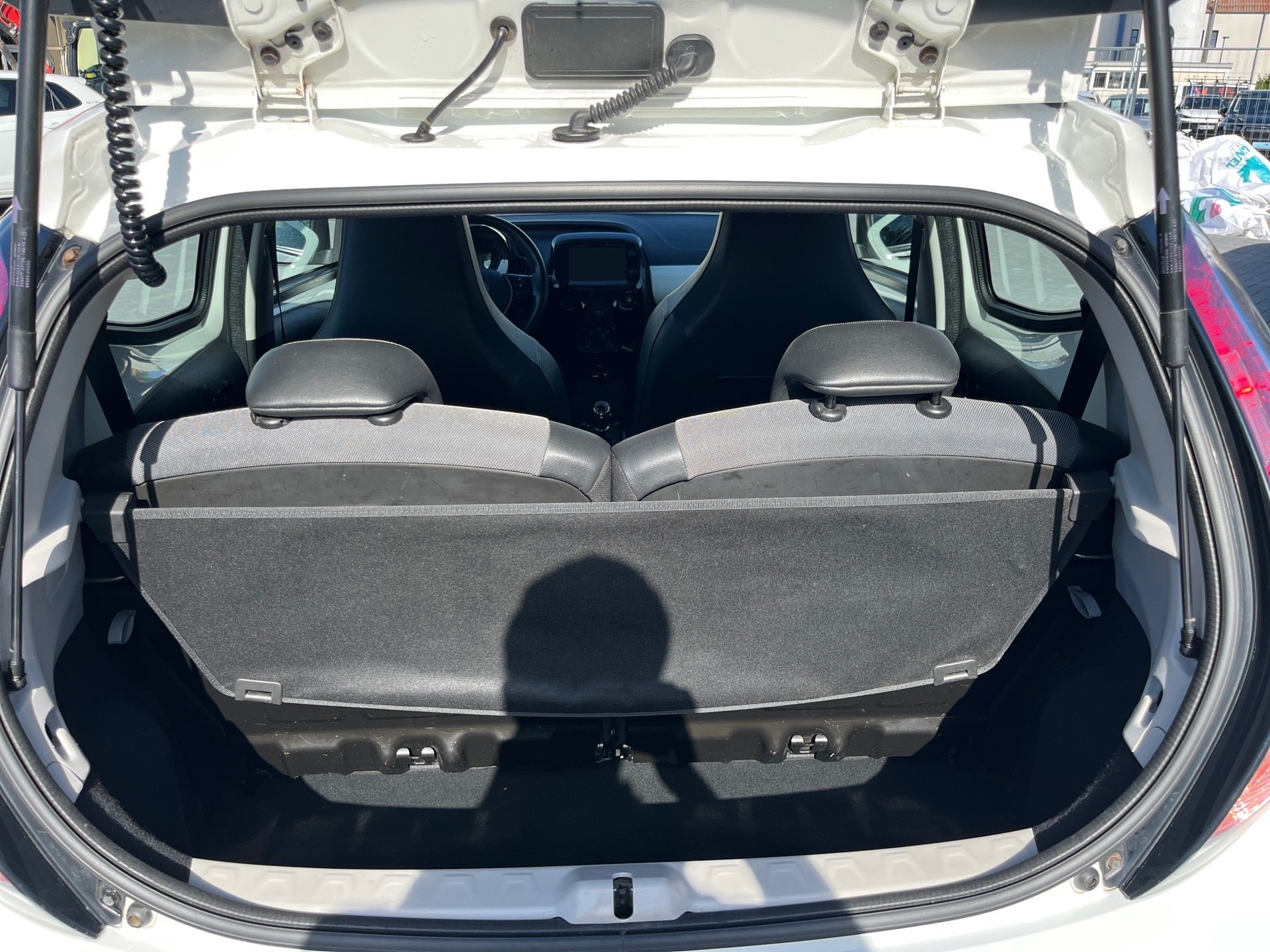 Aygo RÜCKFAHRKAMERA+FALTDACH+BLUETOOTH+KLIMA+X-BUSINESS-PAKET+SITZHEIZUNG