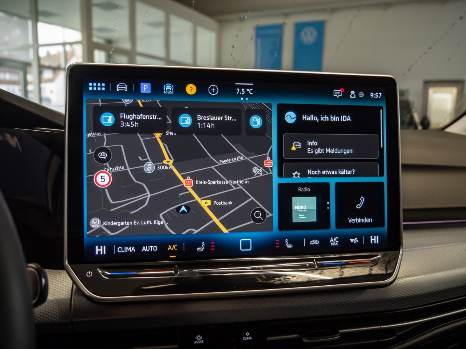 Golf VIII GOAL eTSI DSG+ALU 16+LED-MATRIX+RÜCKFAHRKAMERA+SPORTFAHRWERK+TRAVEL ASSI