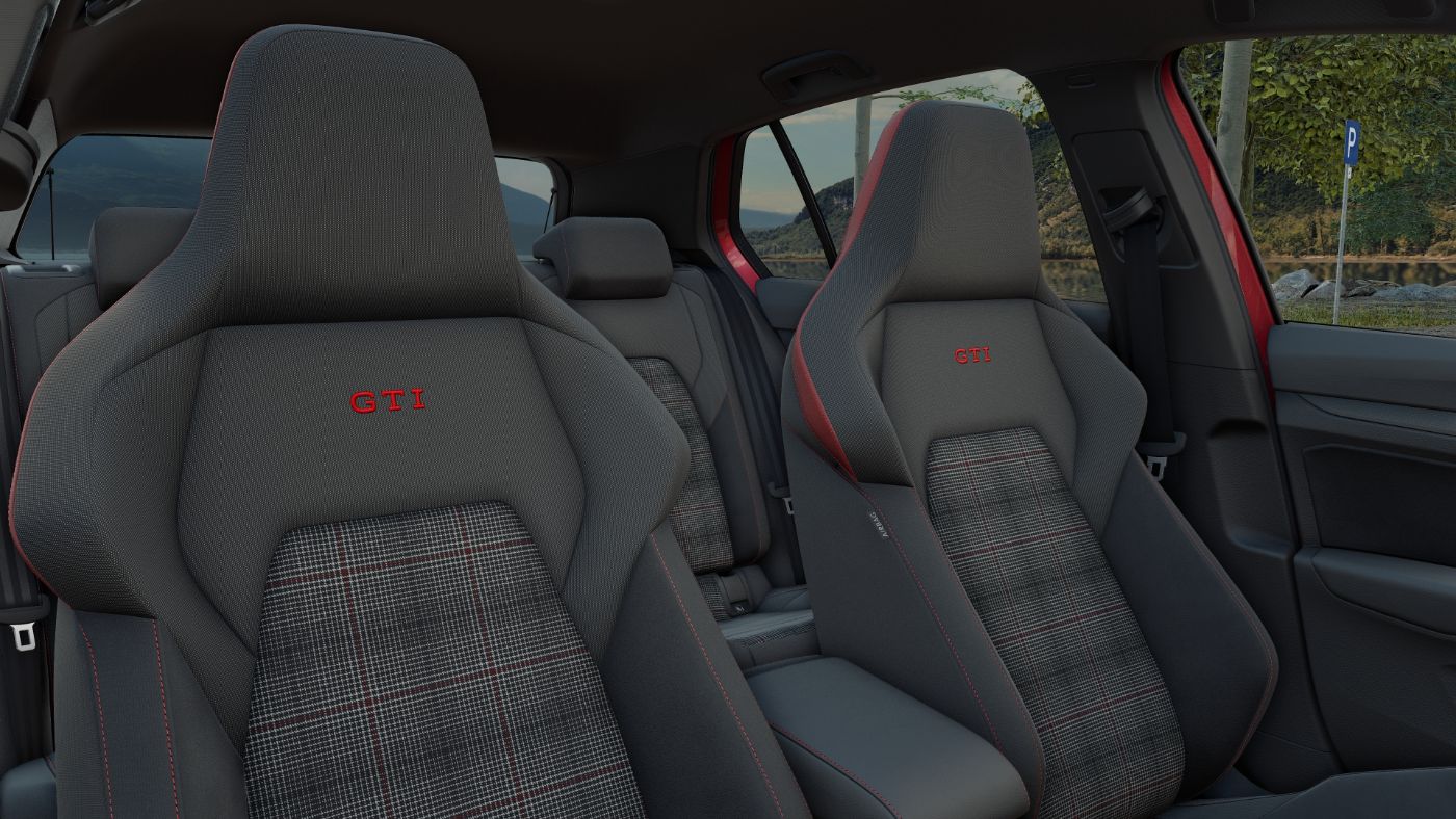 Golf VIII GTI TSI DSG+ALU 18+KEYLESS+TRAVEL ASSIST+REAR VIEW+APP CONNECT+LED+ACC