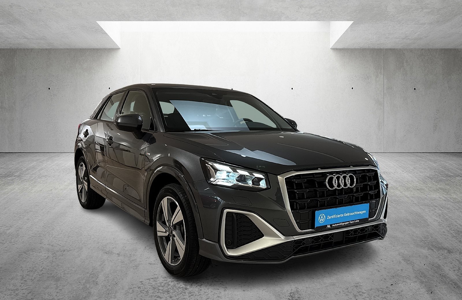 Q2 35 1.5 TFSI S line S tronic Matrix LED RFK Navi