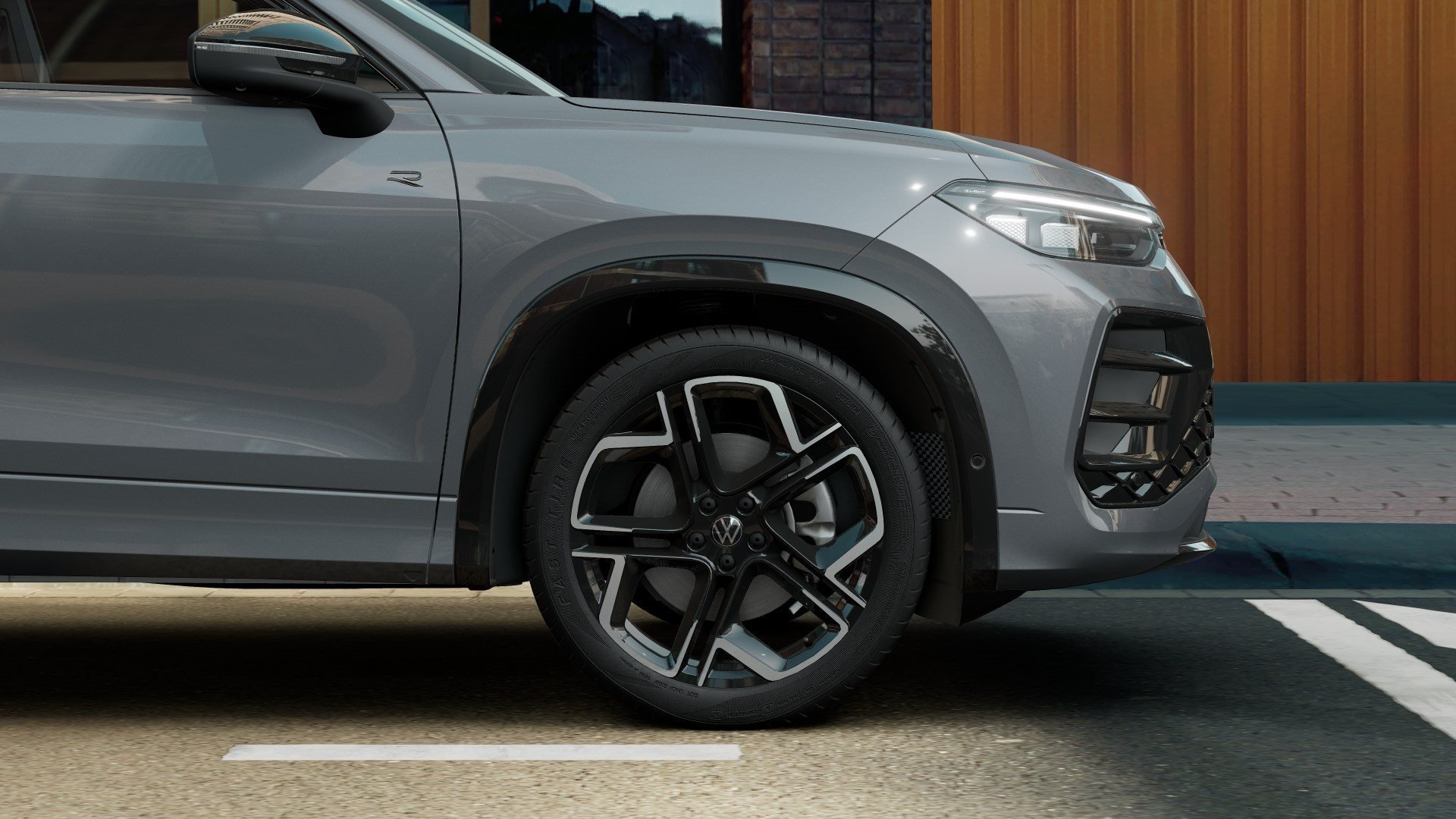 Tayron 1.5 eHybrid R-Line Black Style AHK Pano RFK HuD