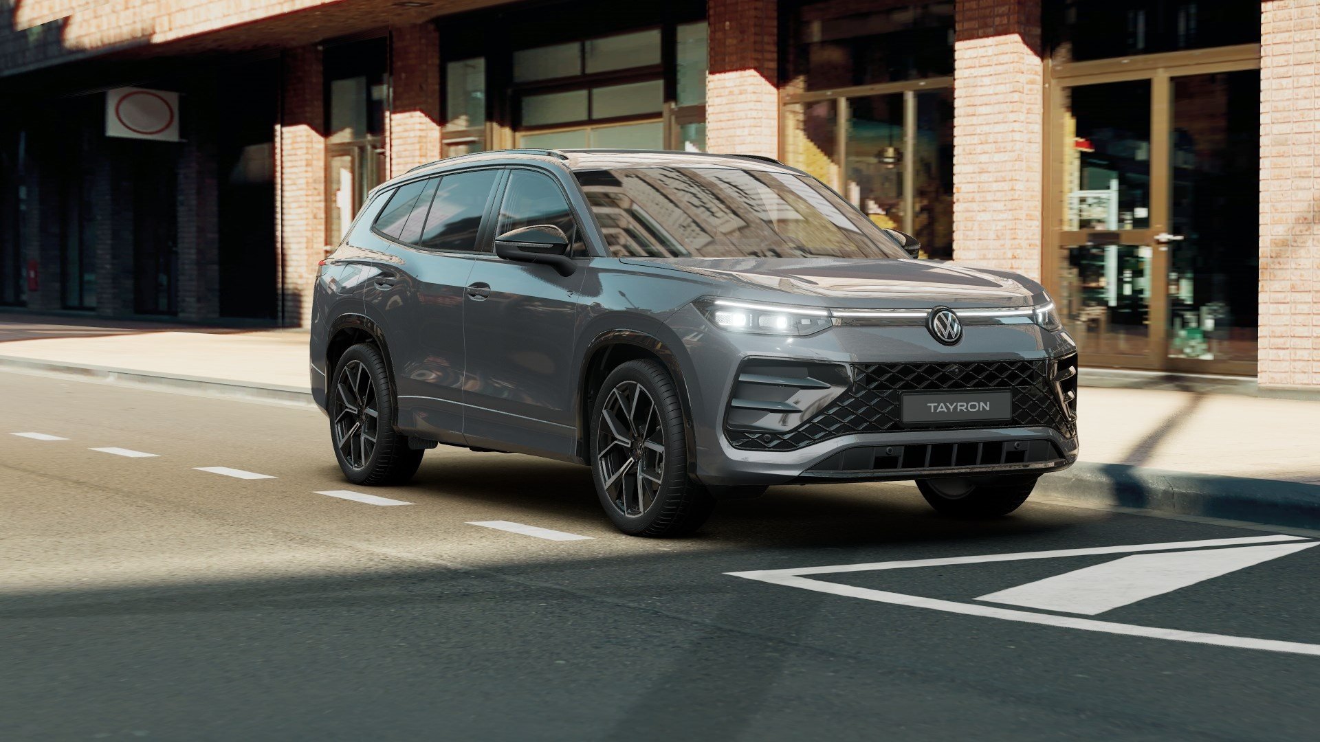 Tayron 1.5 eHybrid R-Line Pano AHK Leder IQ.Light