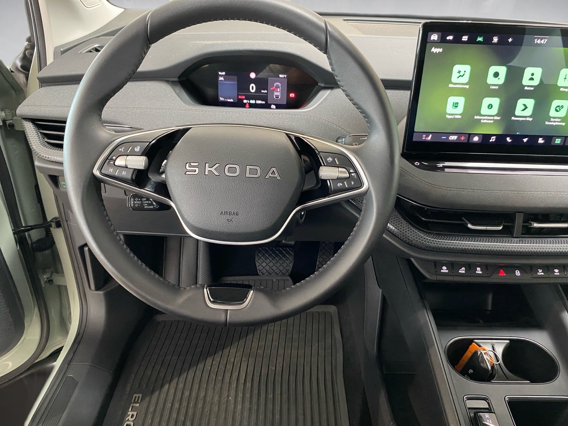Elroq 50 Tour SmartLink Navi RFK LED 2xKlima AUT
