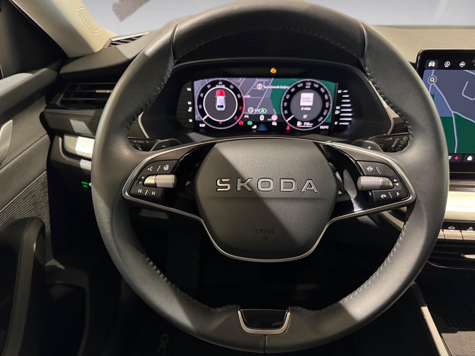 Octavia Combi 1.5 TSI Selection DSG PDC LED Navi