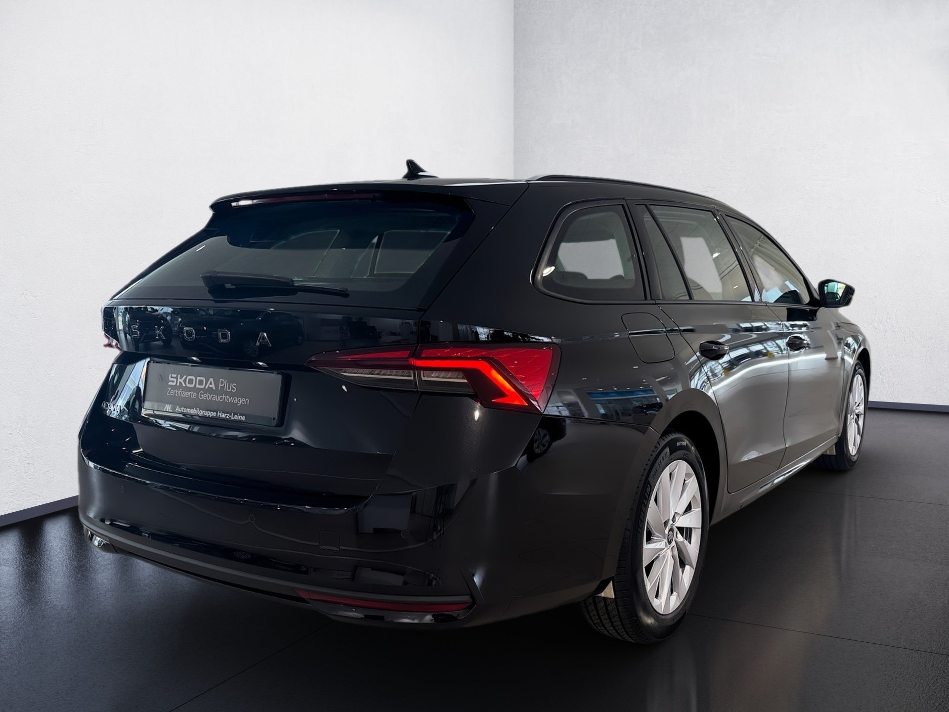 Octavia Combi 1.5 TSI Selection DSG PDC LED Navi