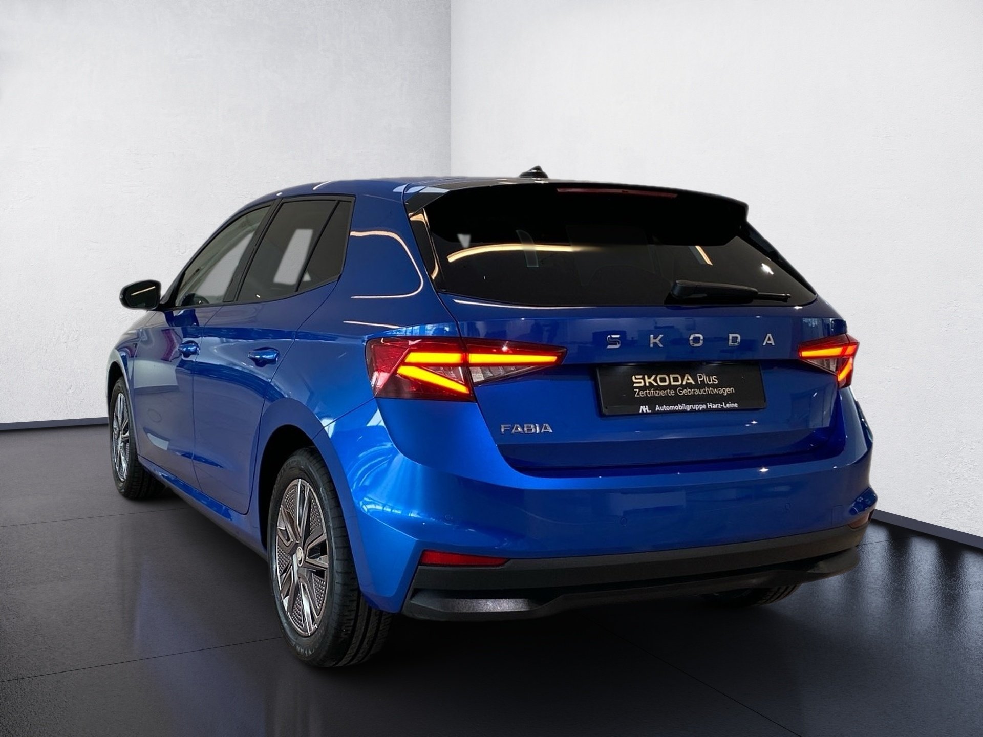 Fabia 1.0 TSI Tour SmartLink DAB LED RFK PDC LED